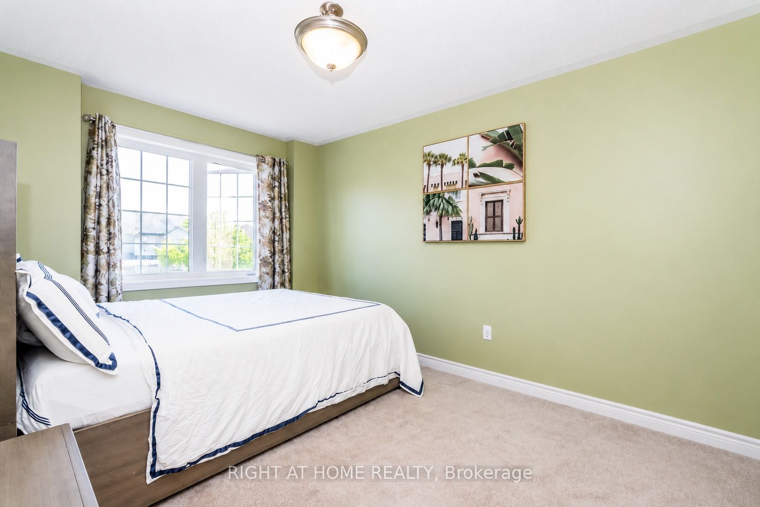 92 Pearcey Crescent Property Photo 8
