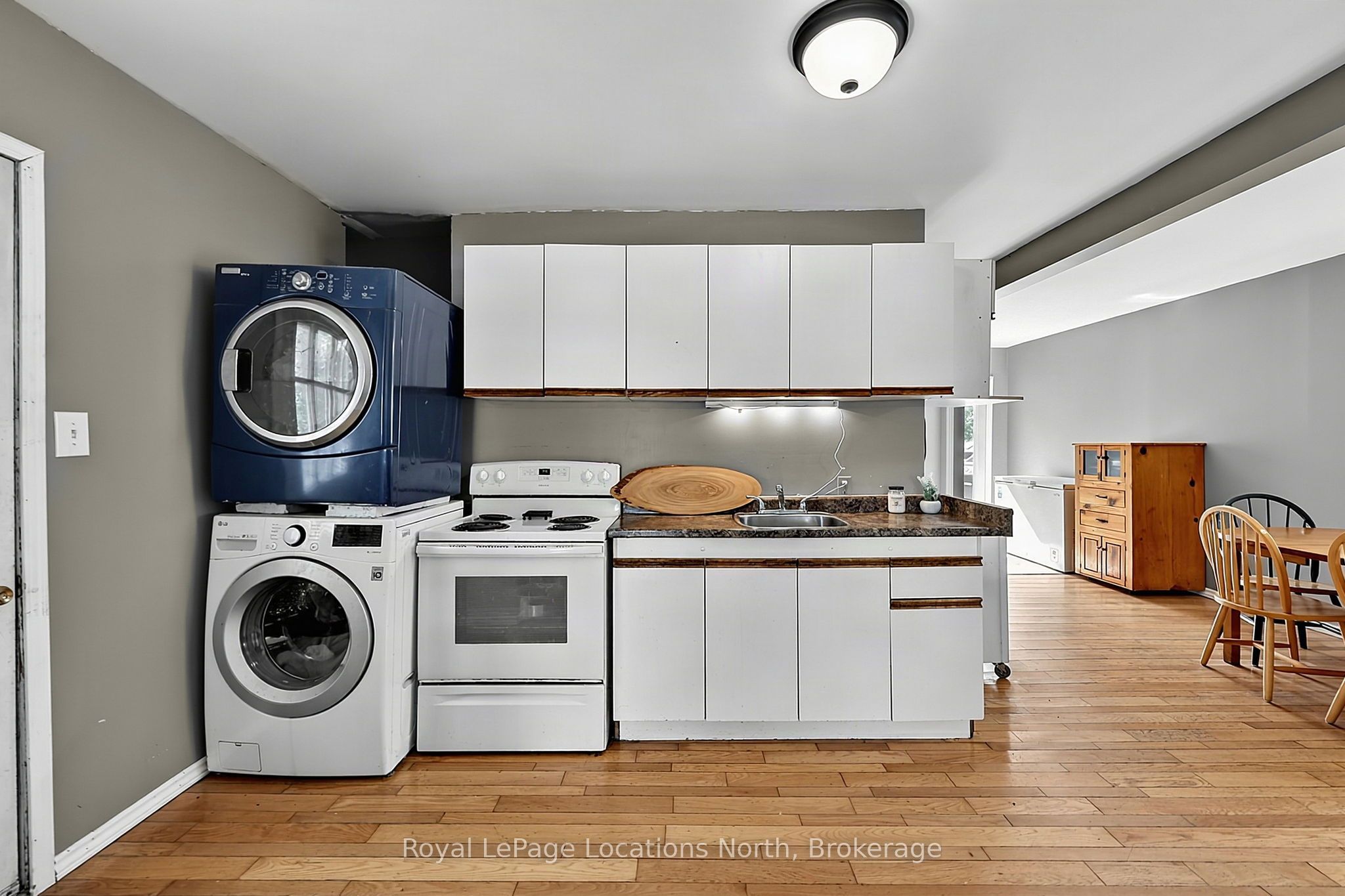 9031 Beachwood Road Property Photo 15