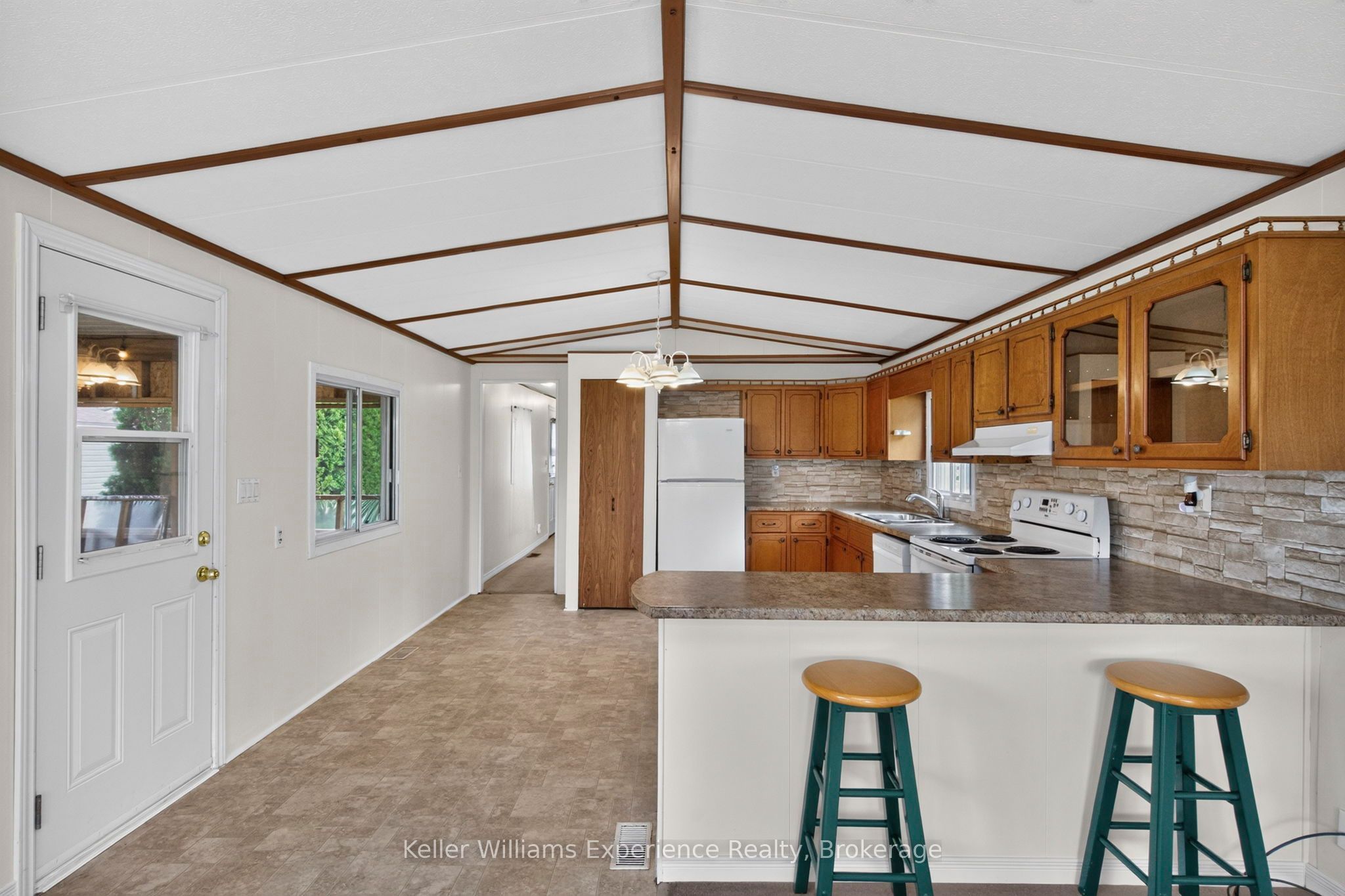 45 Northland Drive Property Photo 11