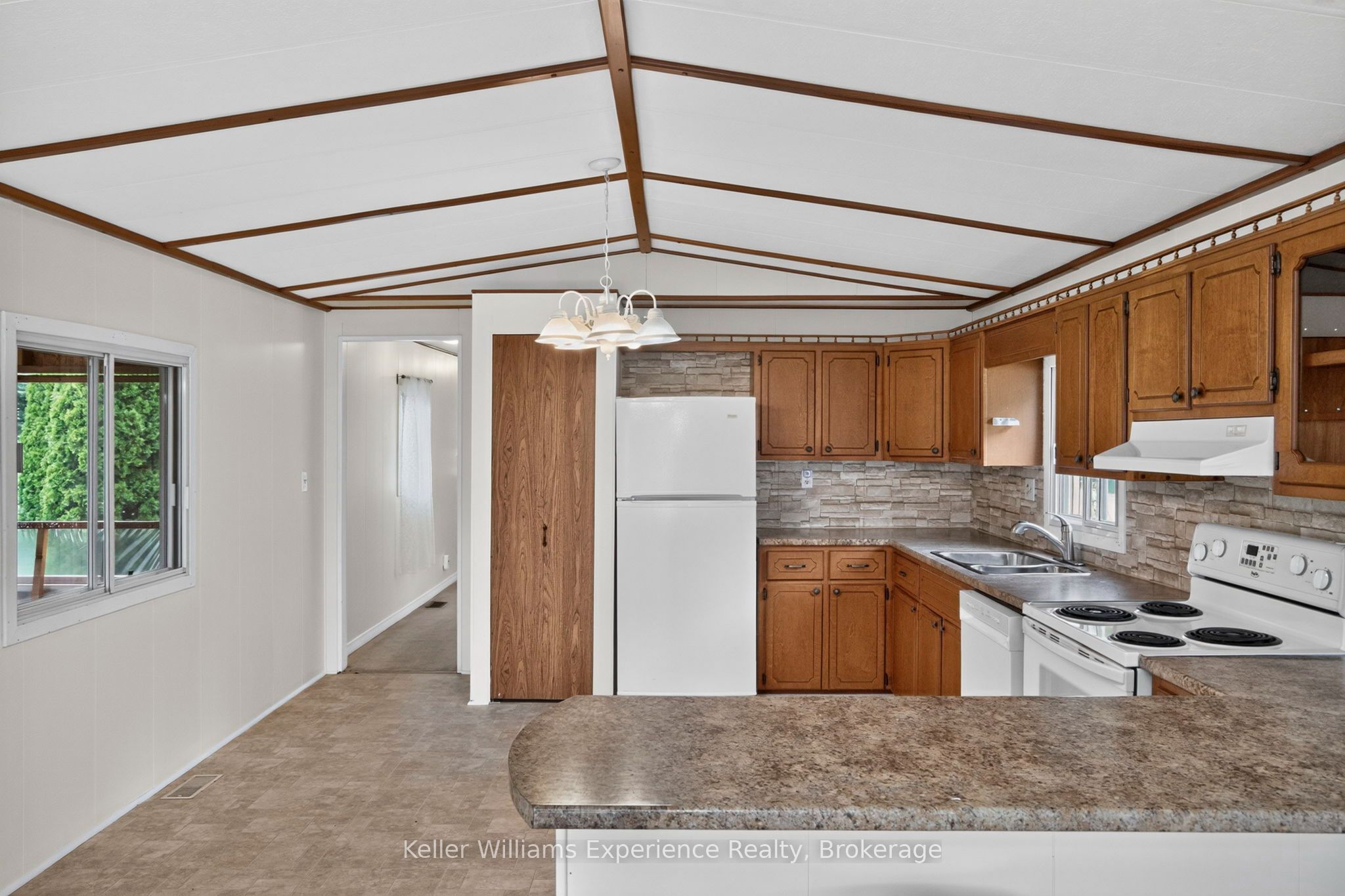 45 Northland Drive Property Photo 12