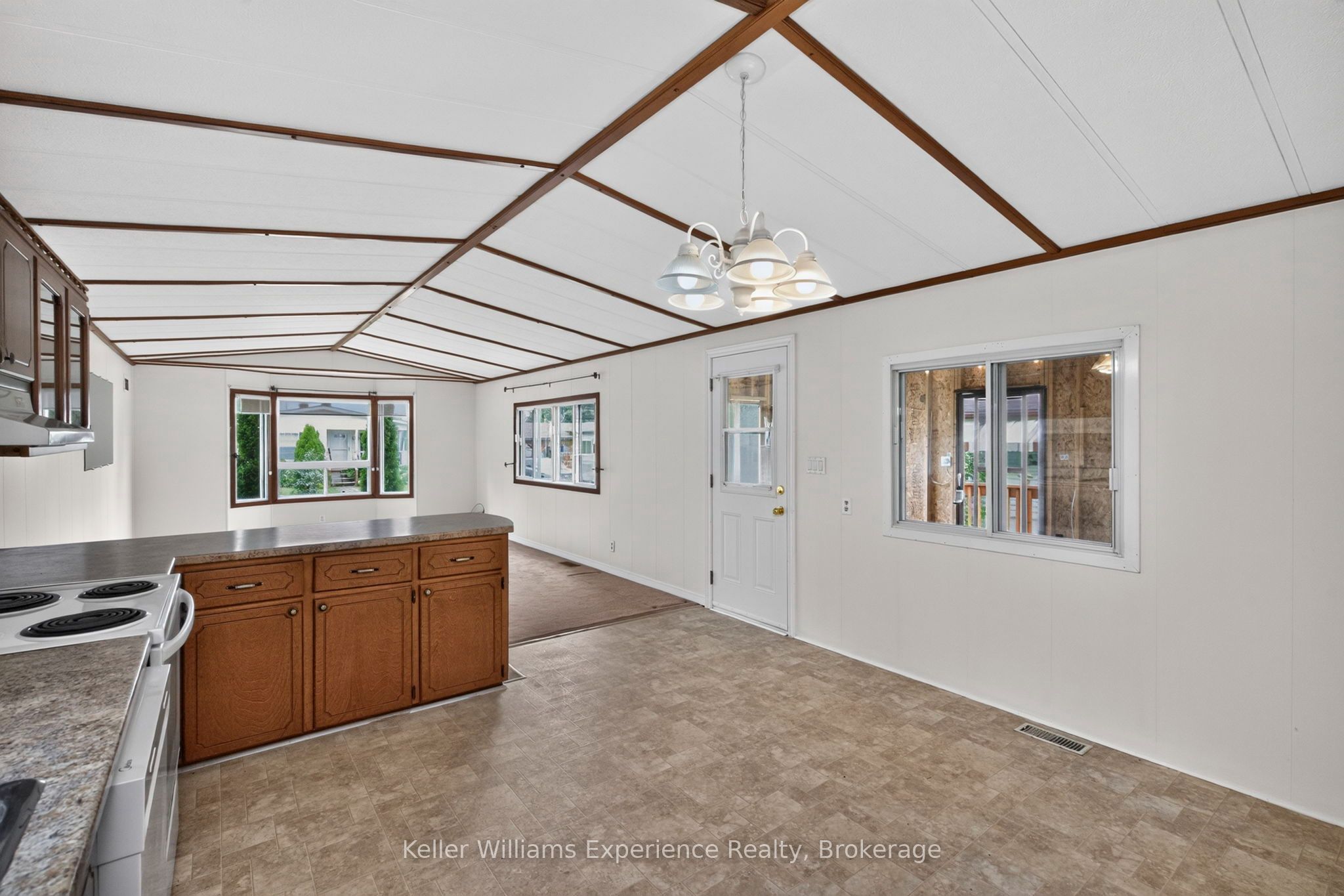 45 Northland Drive Property Photo 16