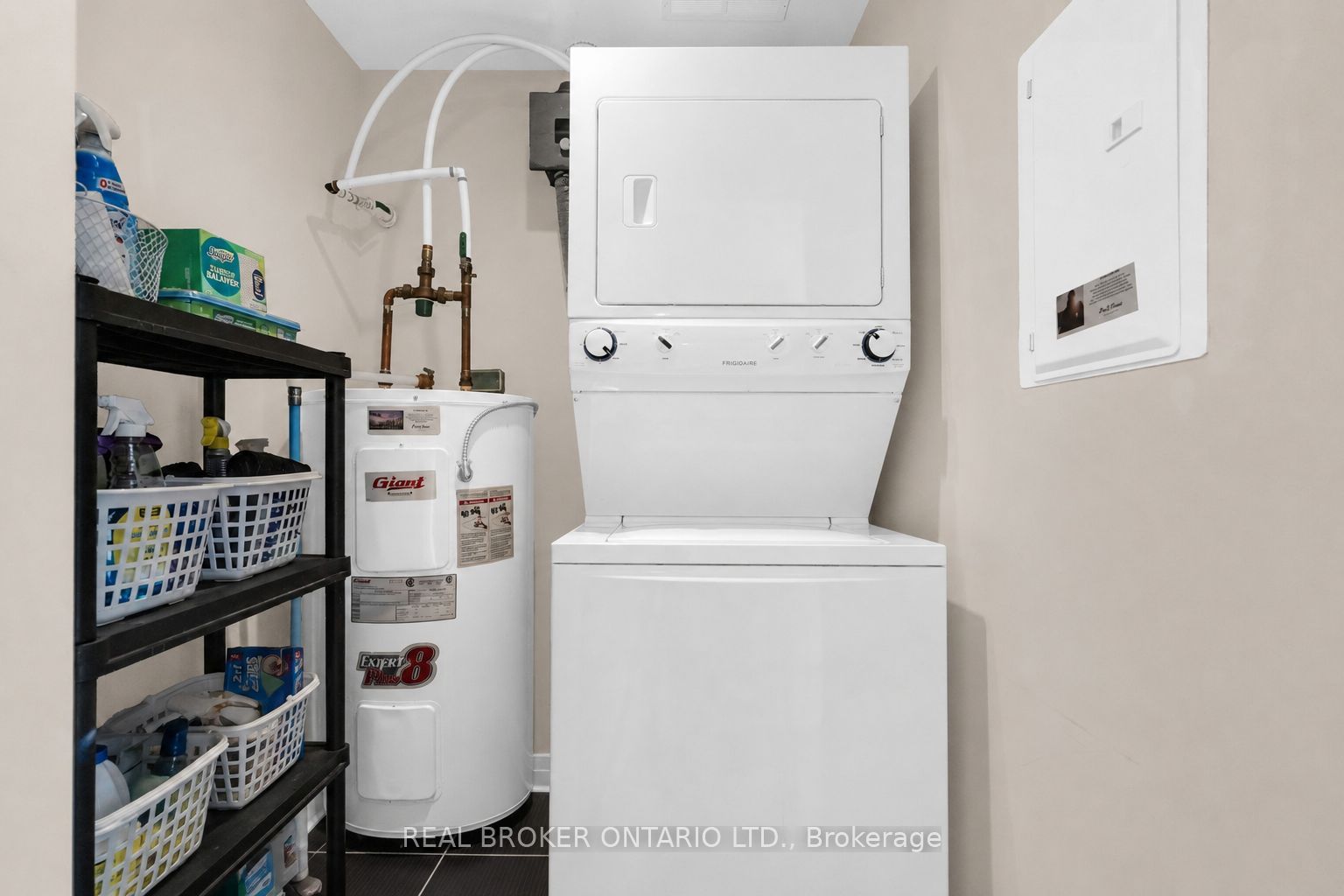 299 Cundles Road E 604 Property Photo 19