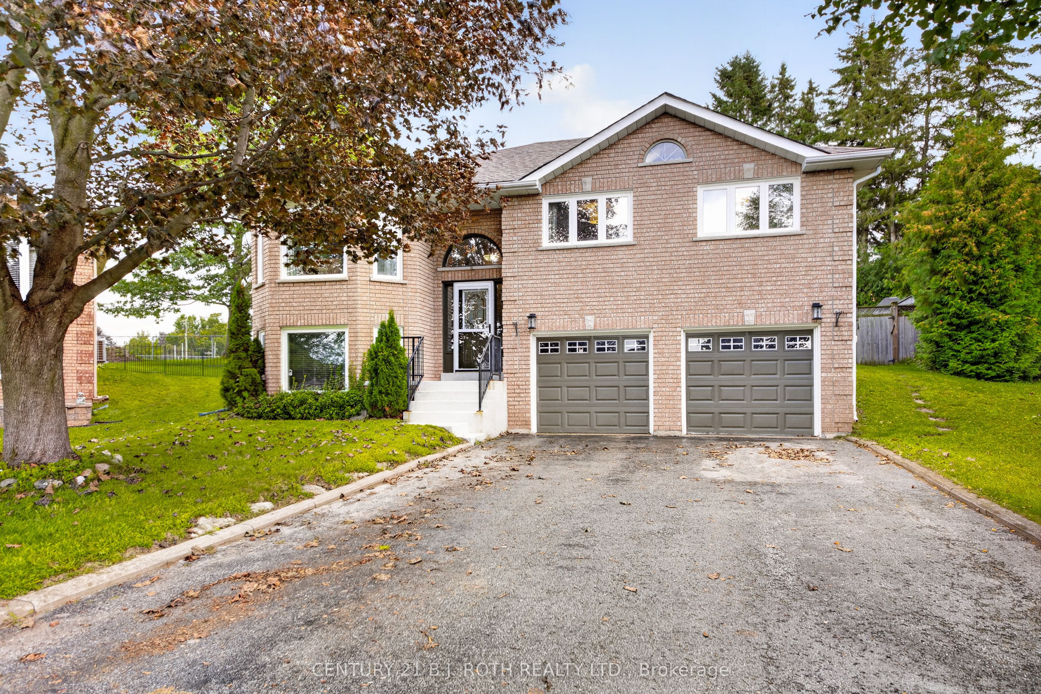 23 Carter Crescent Property Photo 1