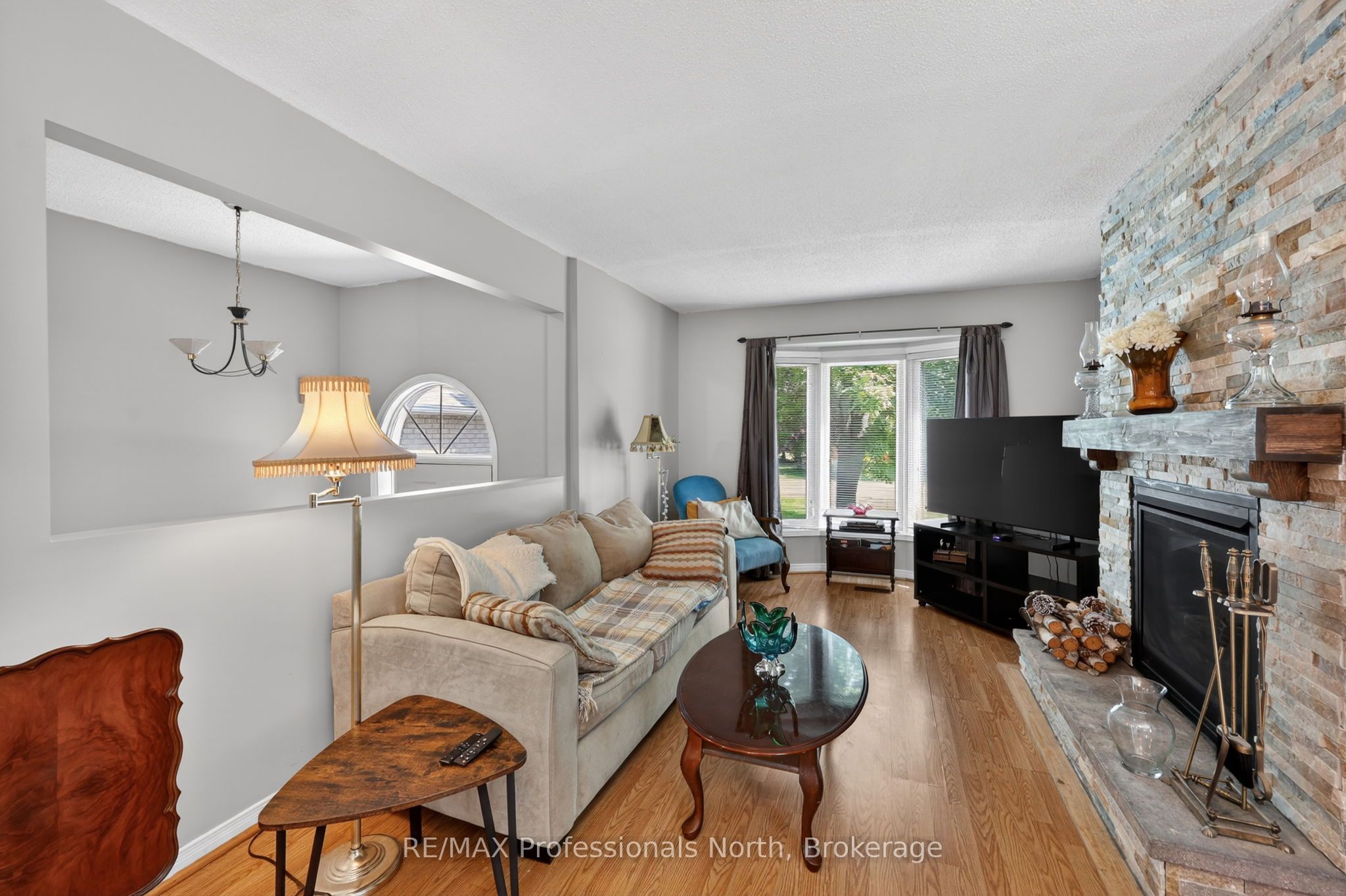 48 Fairway Crescent Property Photo 10