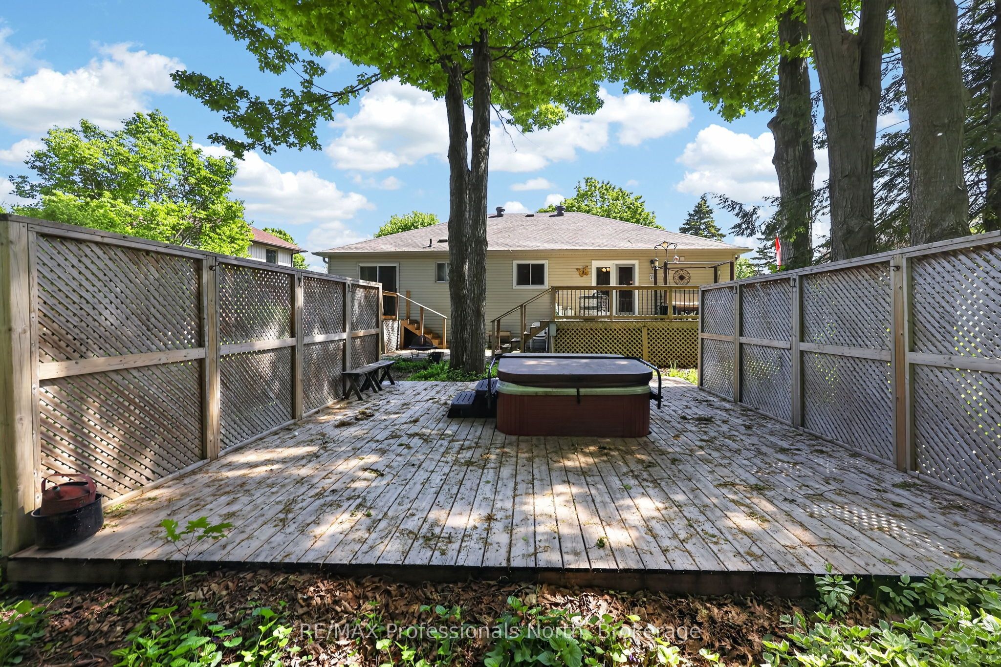 48 Fairway Crescent Property Photo 35