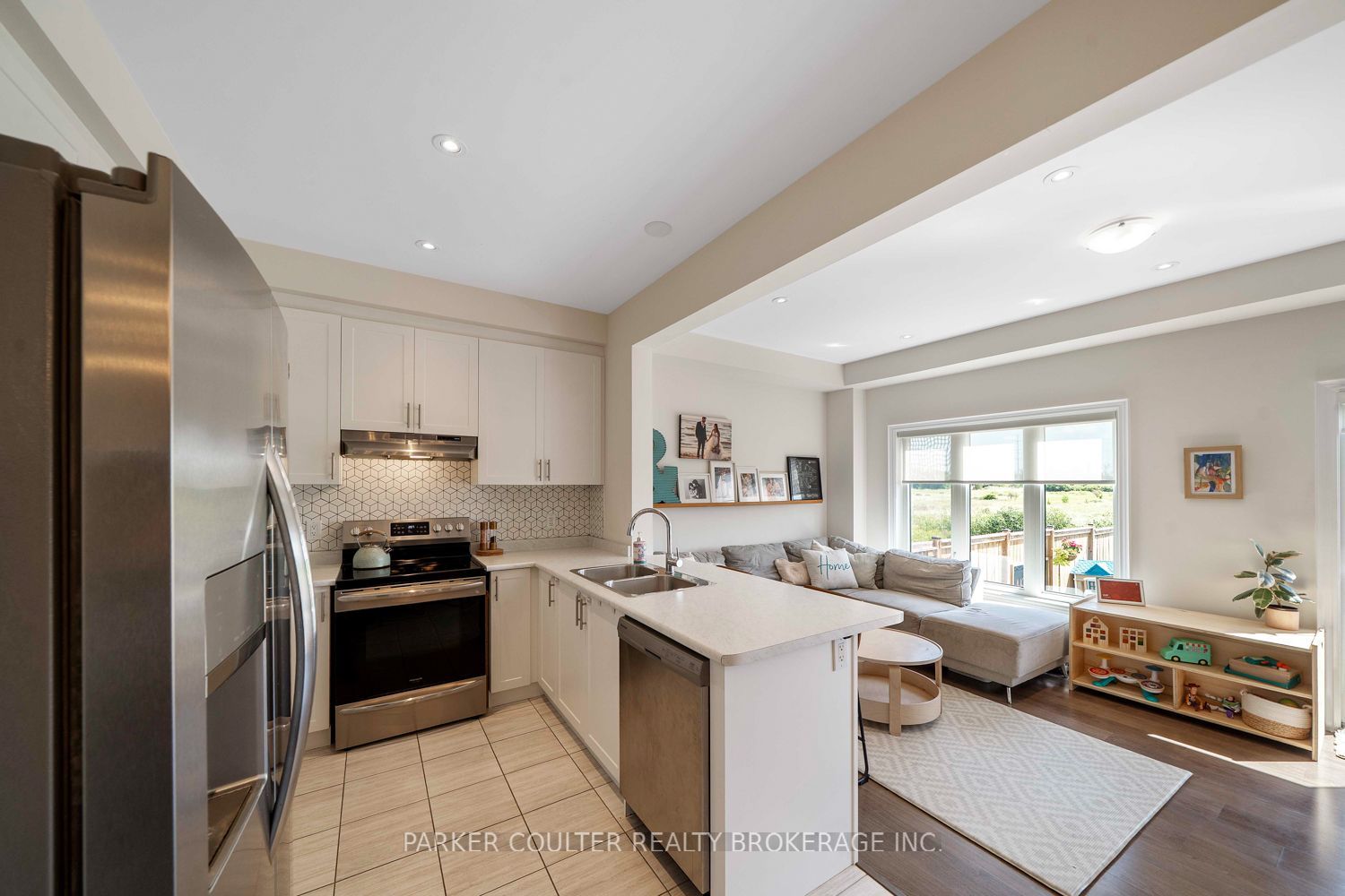 309 Atkinson Street Property Photo 9