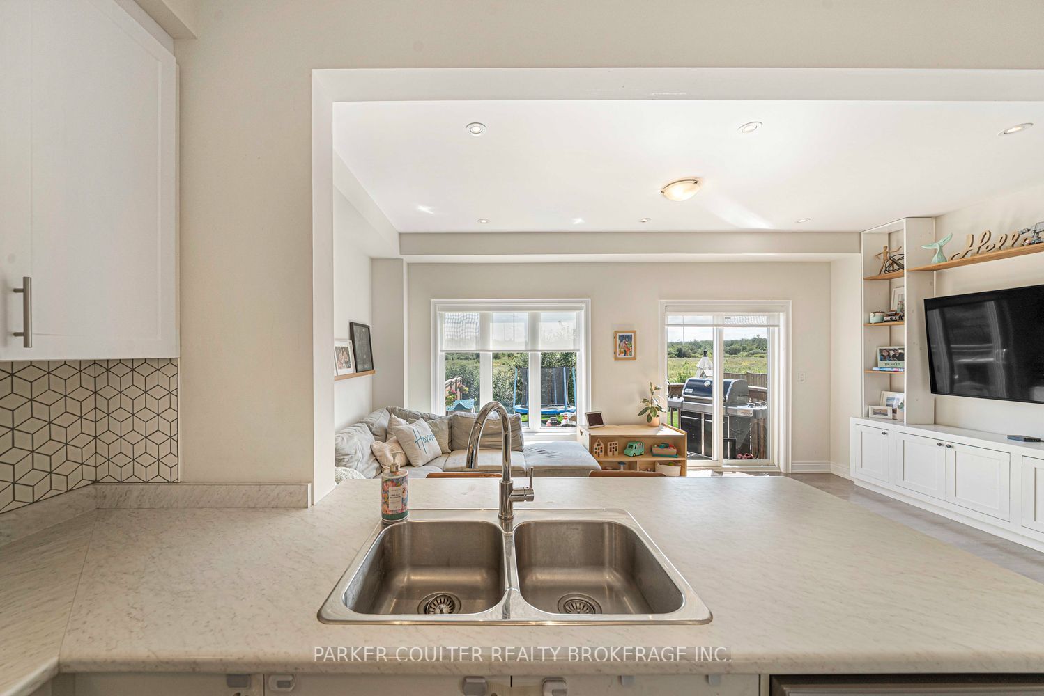 309 Atkinson Street Property Photo 15