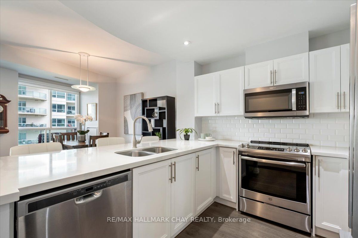 2 Toronto Street 605 Property Photo 11