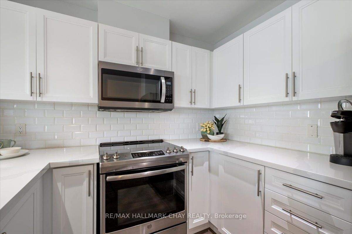 2 Toronto Street 605 Property Photo 12