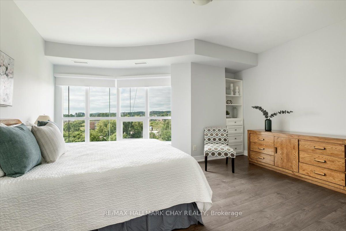 2 Toronto Street 605 Property Photo 25