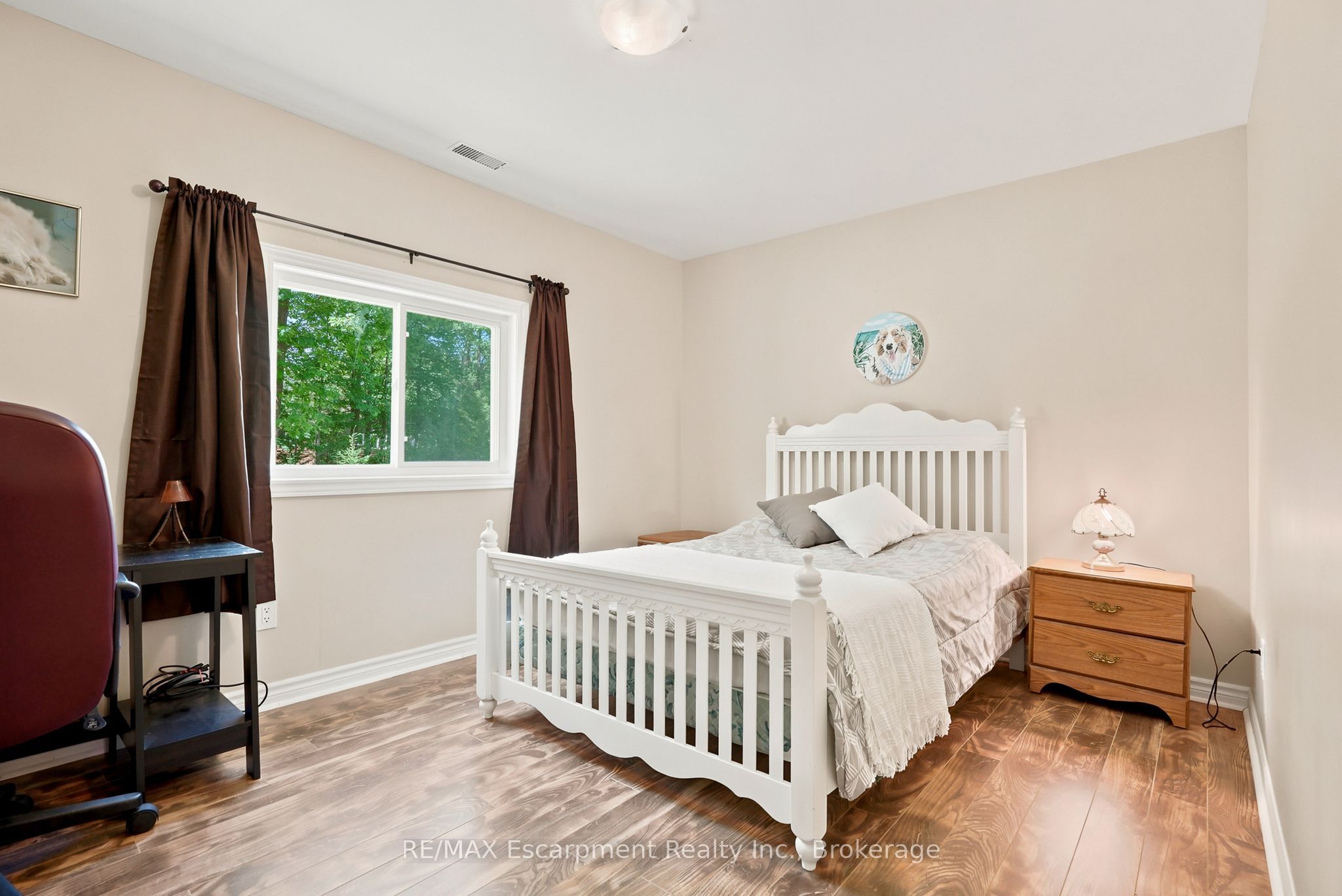 16 Hiawatha Road Property Photo 29