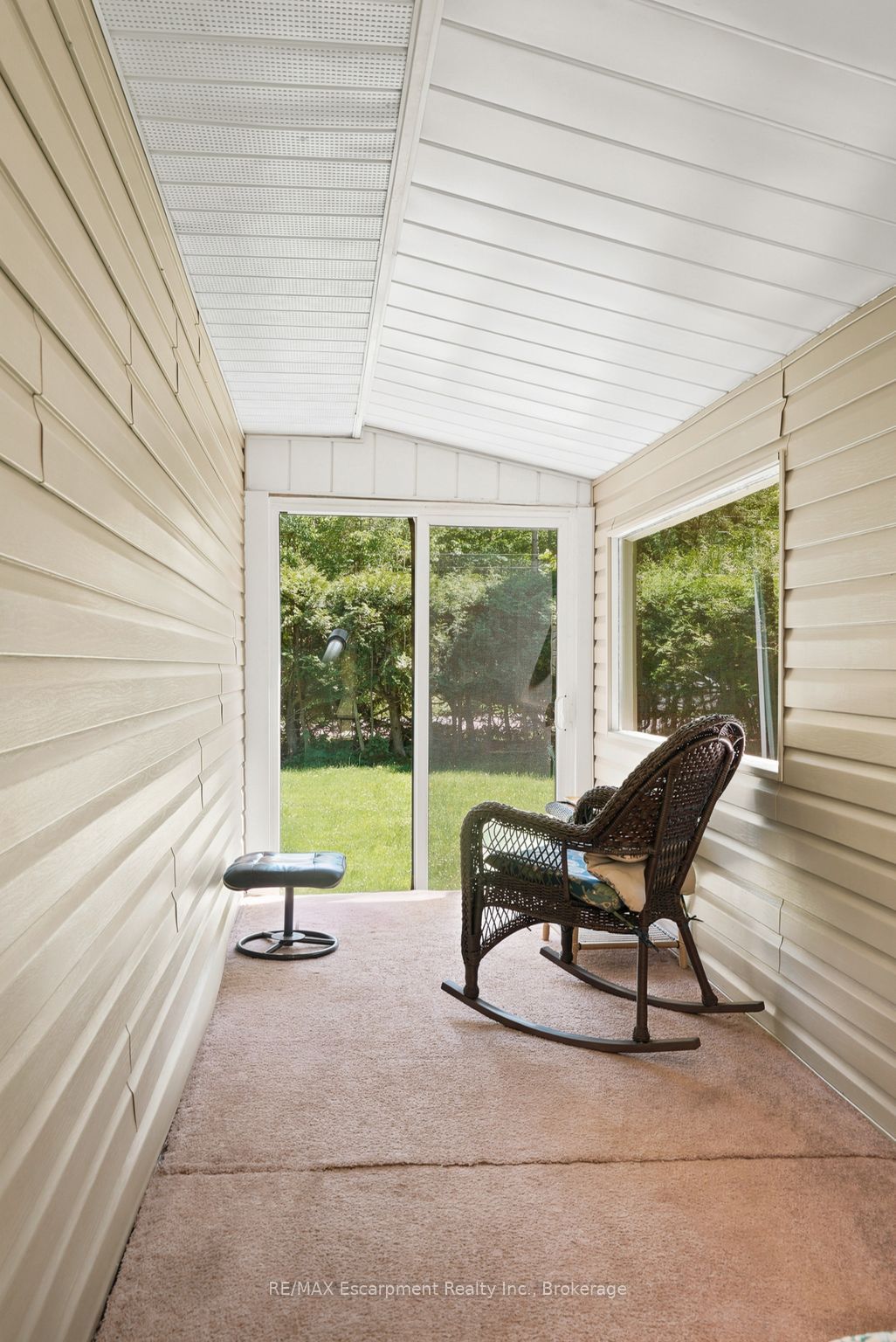 16 Hiawatha Road Property Photo 33