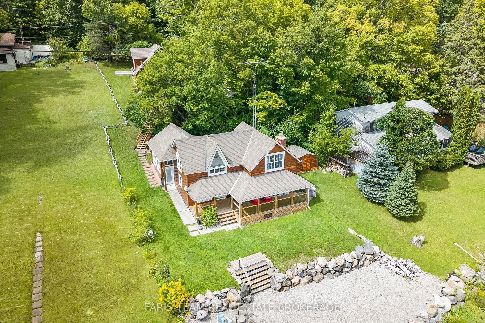 375 Champlain Road Property Photo 1