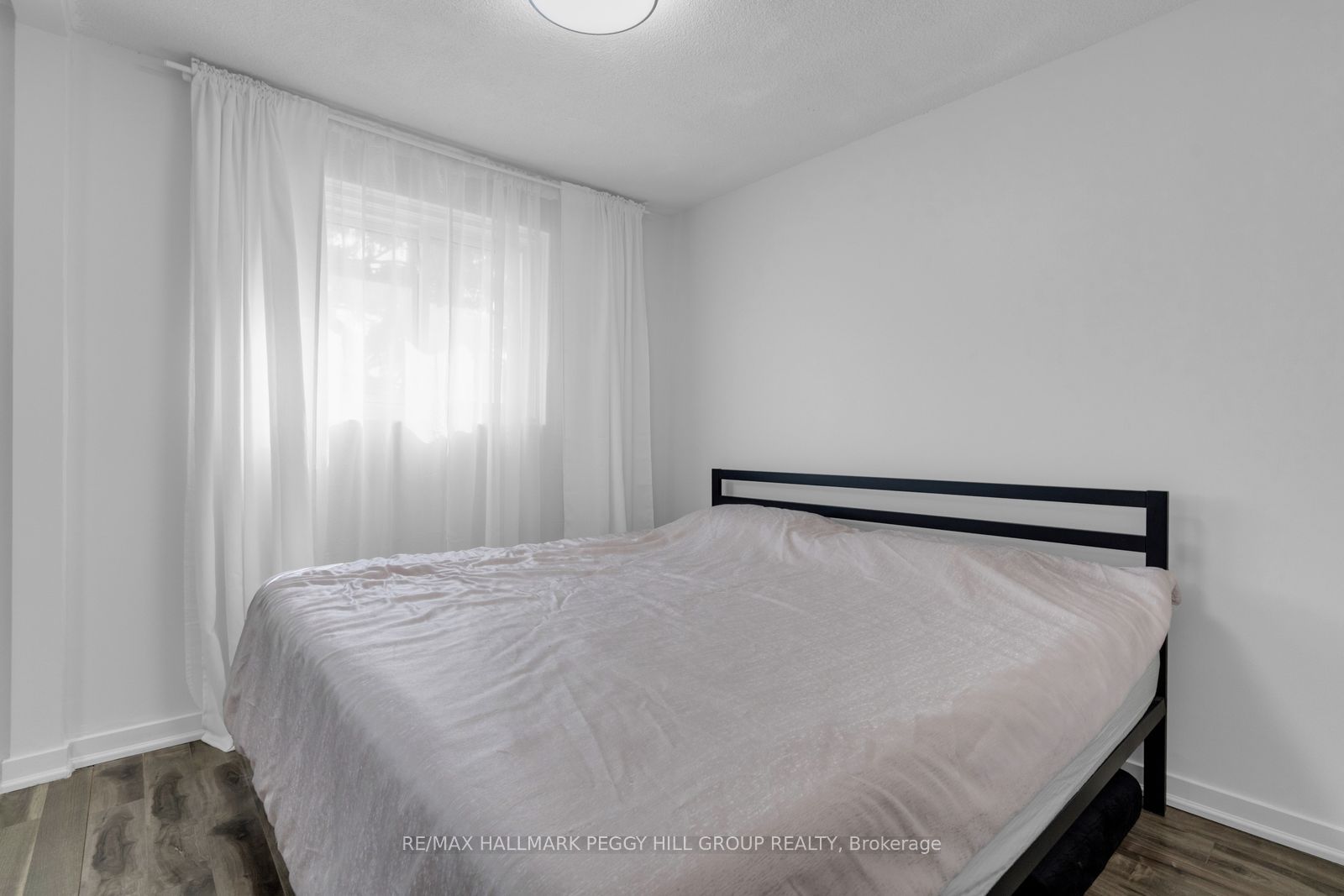 63 Ferris Lane B1 Property Photo 5