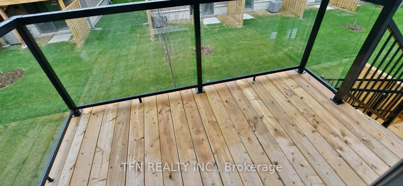 77 Winters Crescent N Property Photo 19