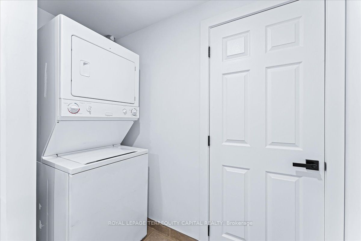 118 Shakespeare Crescent Upper Property Photo 19