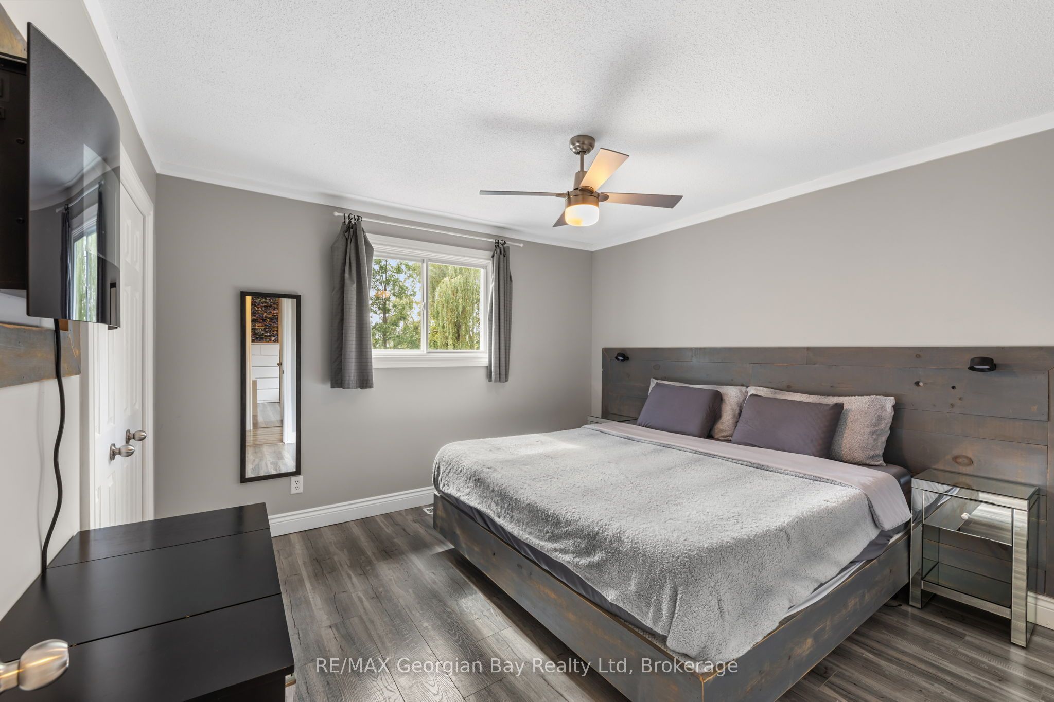 2384 Whetham Road Property Photo 34