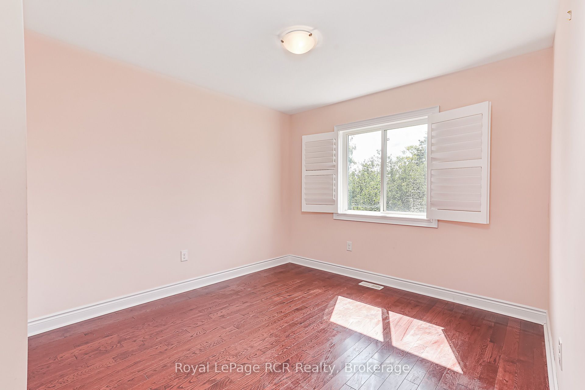 252 Spruce Street Property Photo 24