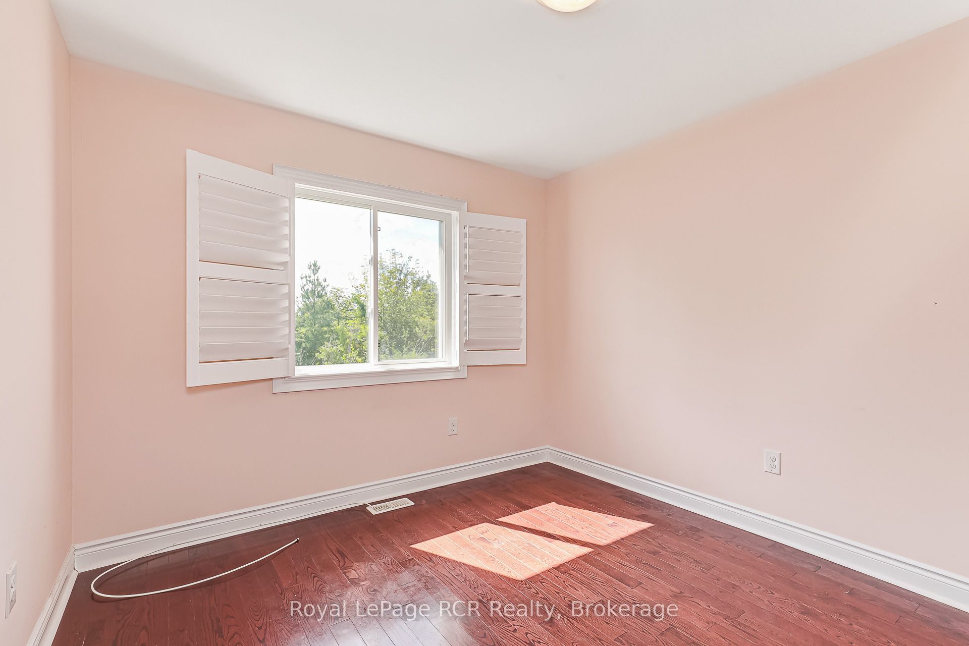 252 Spruce Street Property Photo 25