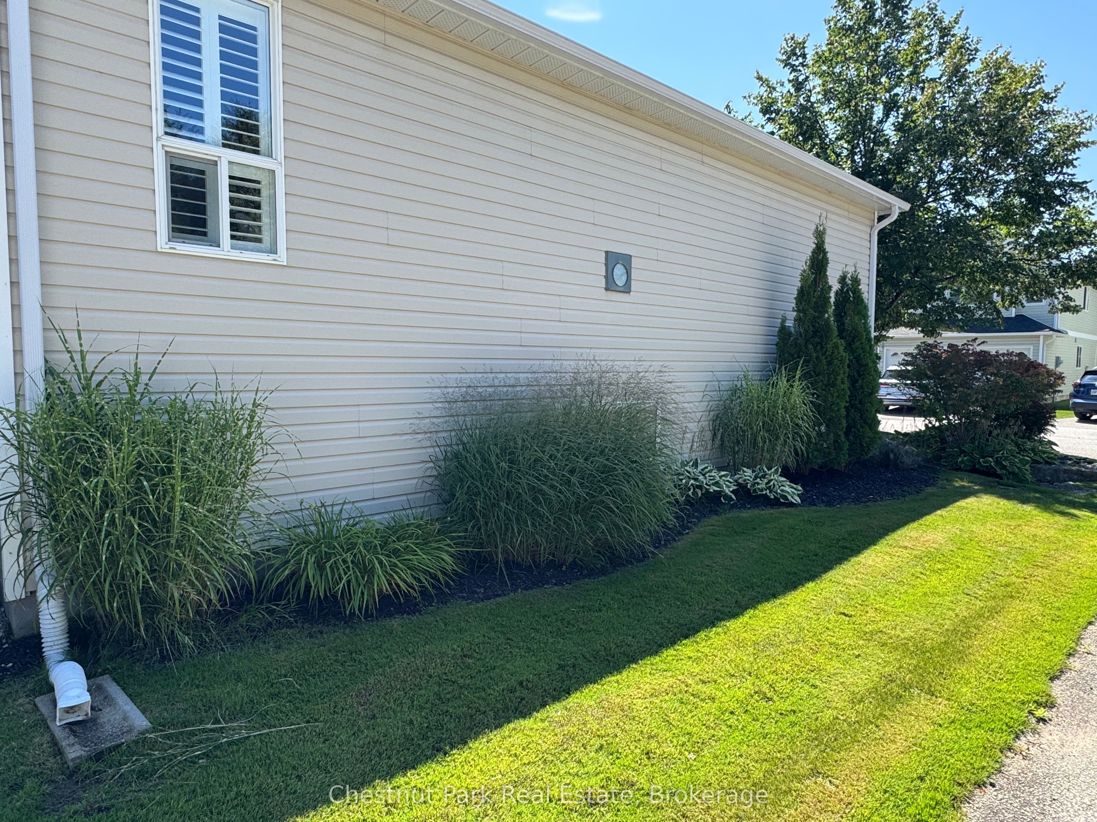 40 Barker Boulevard Property Photo 25