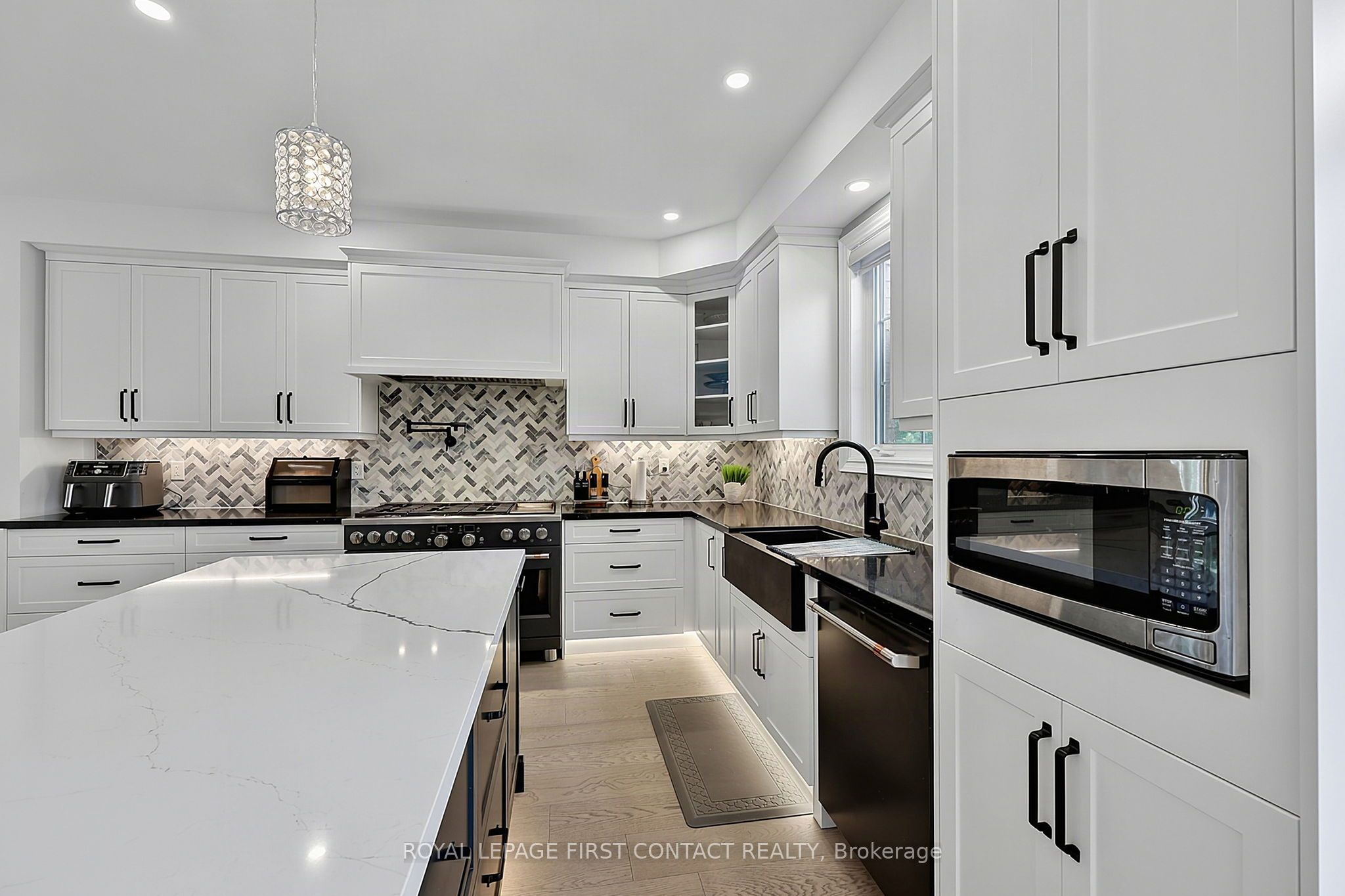 36 Regalia Way Property Photo 14