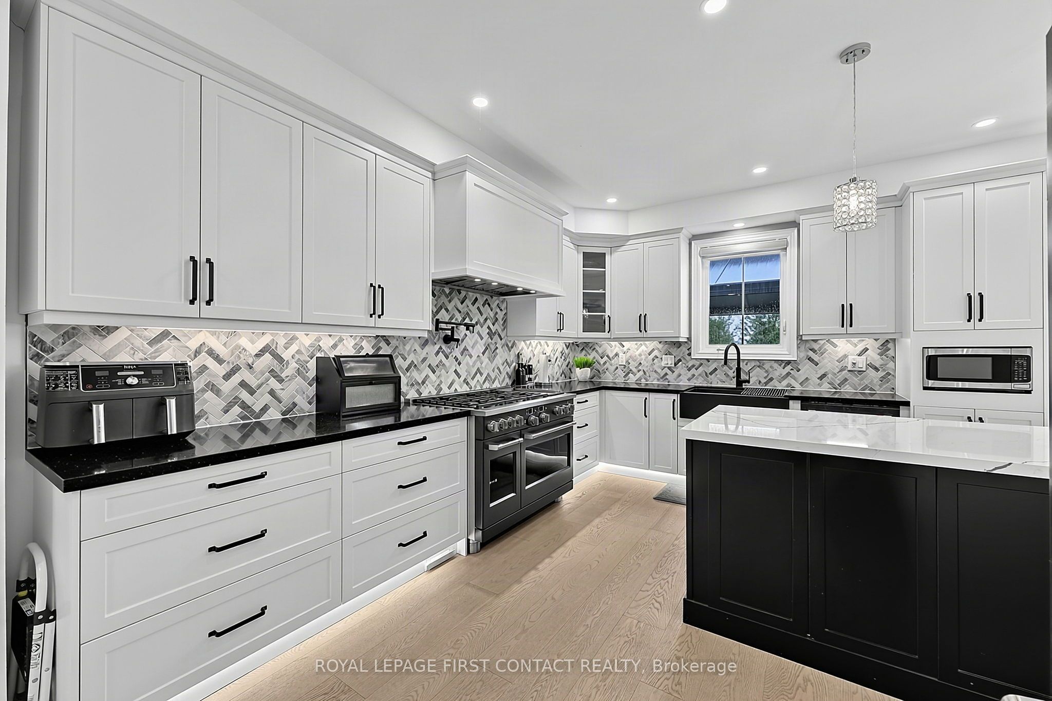 36 Regalia Way Property Photo 17