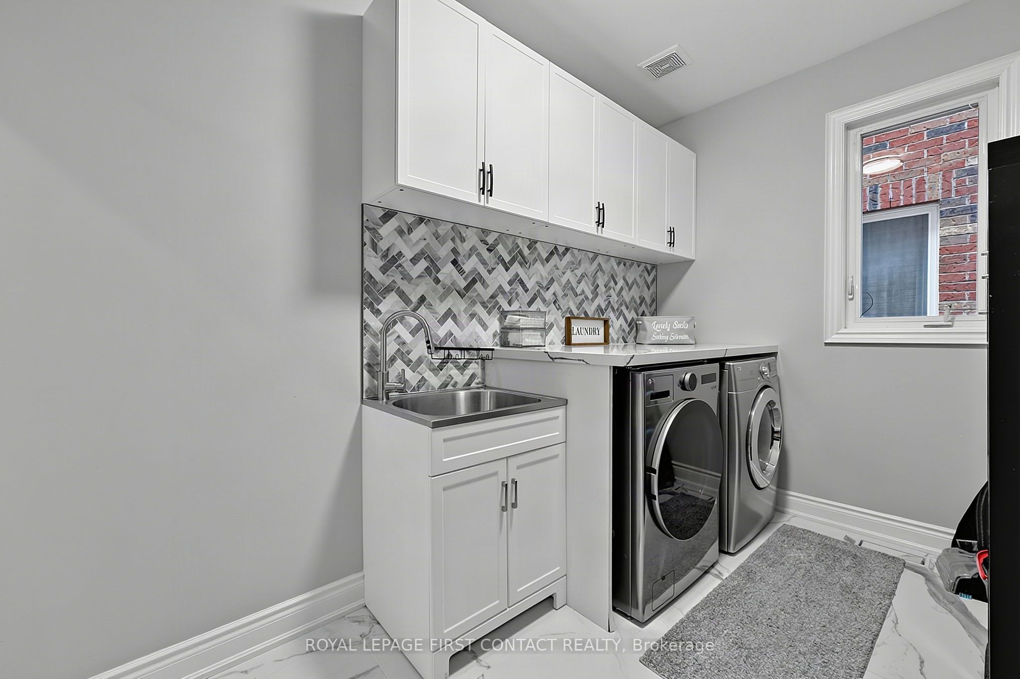 36 Regalia Way Property Photo 21