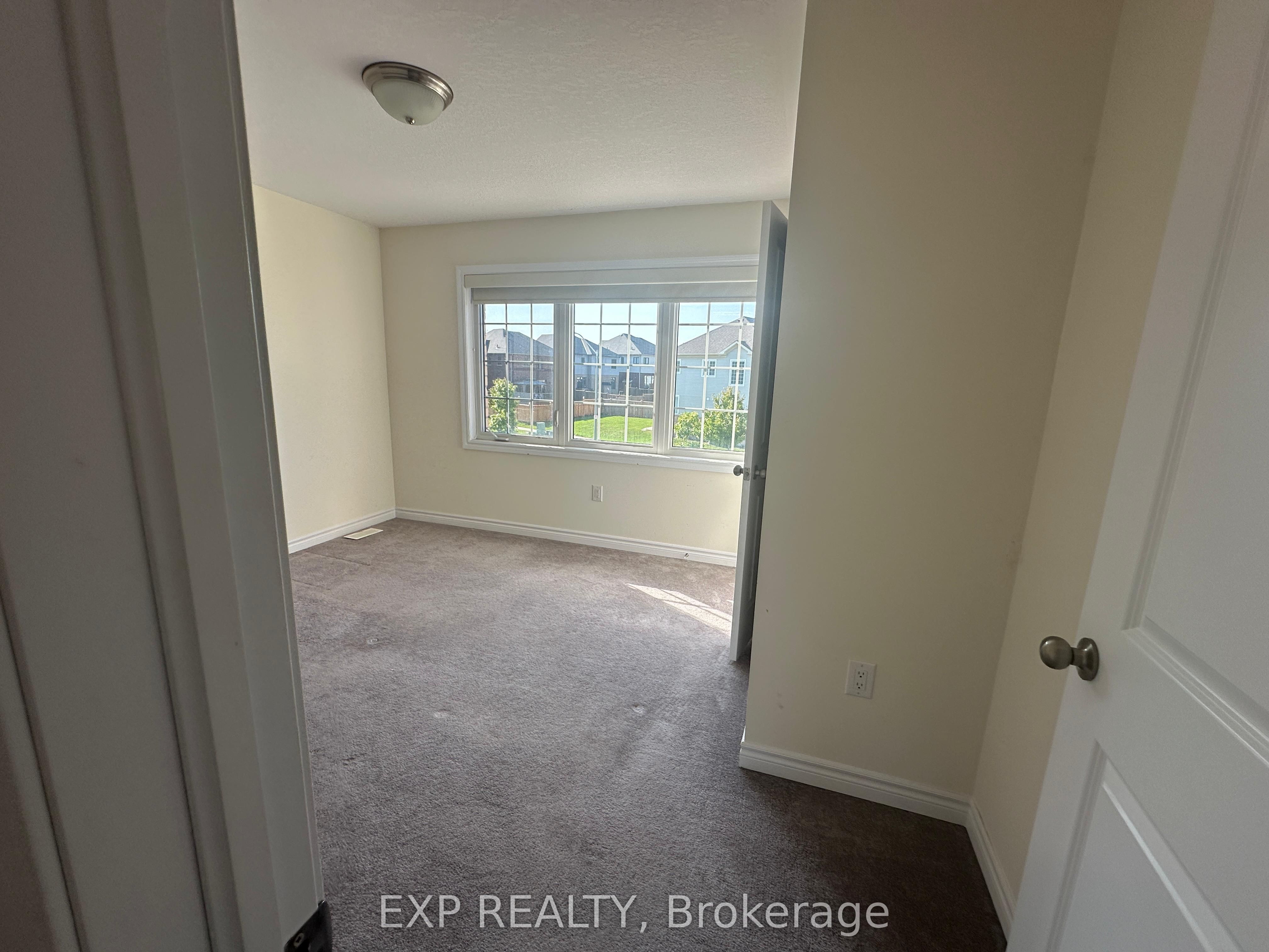 208 Isabella Drive 1 Property Photo 20