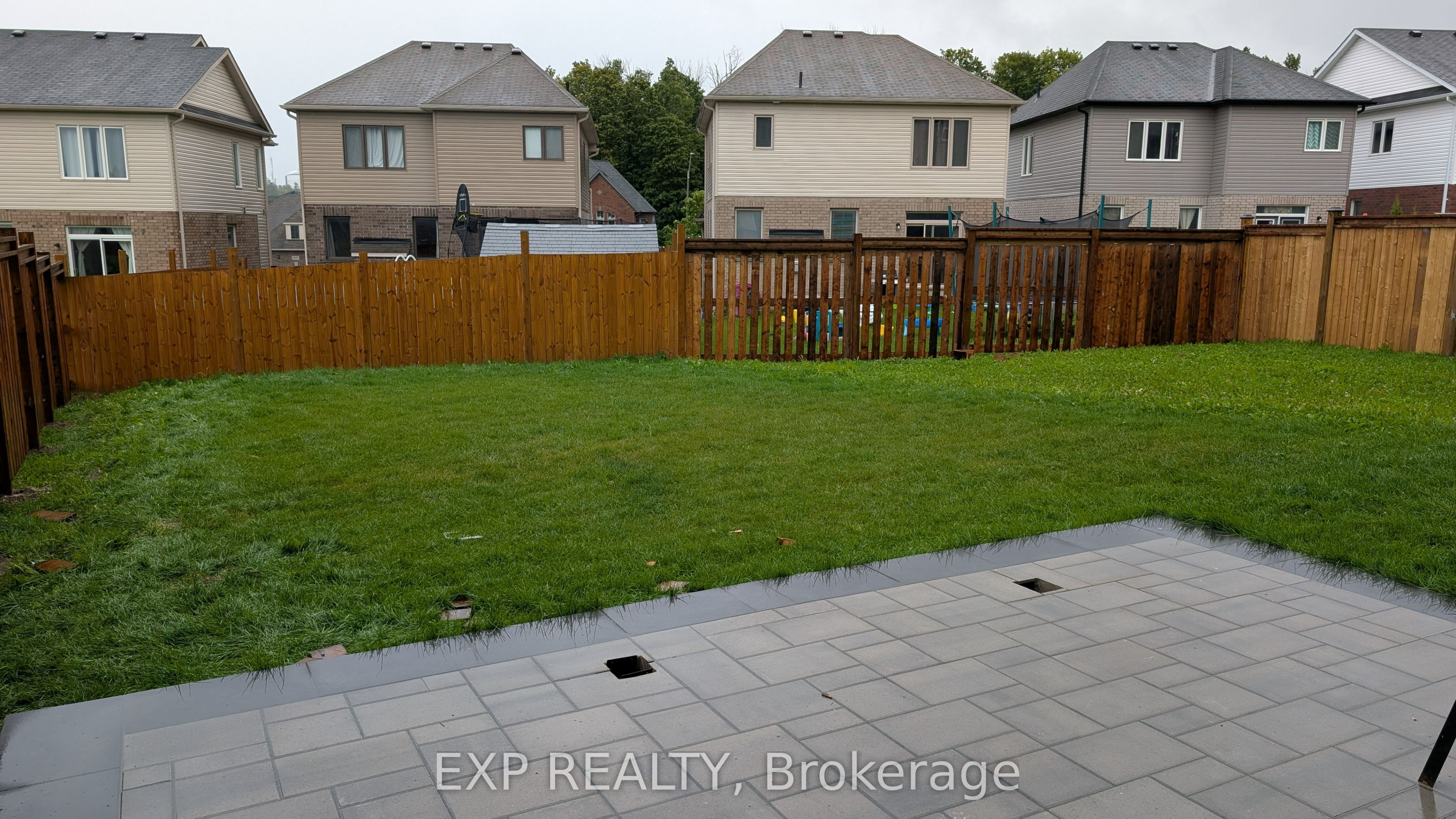 208 Isabella Drive 2 Property Photo 16