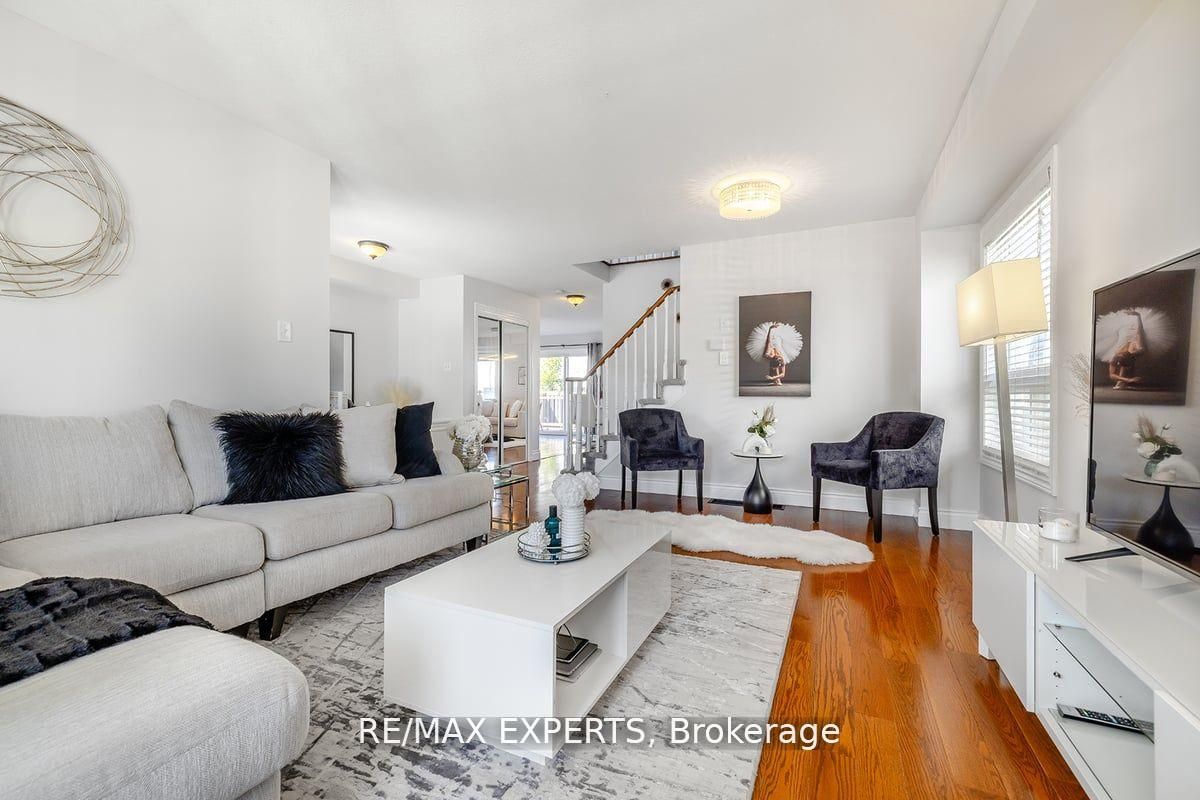 10 Snowden Avenue Property Photo 7