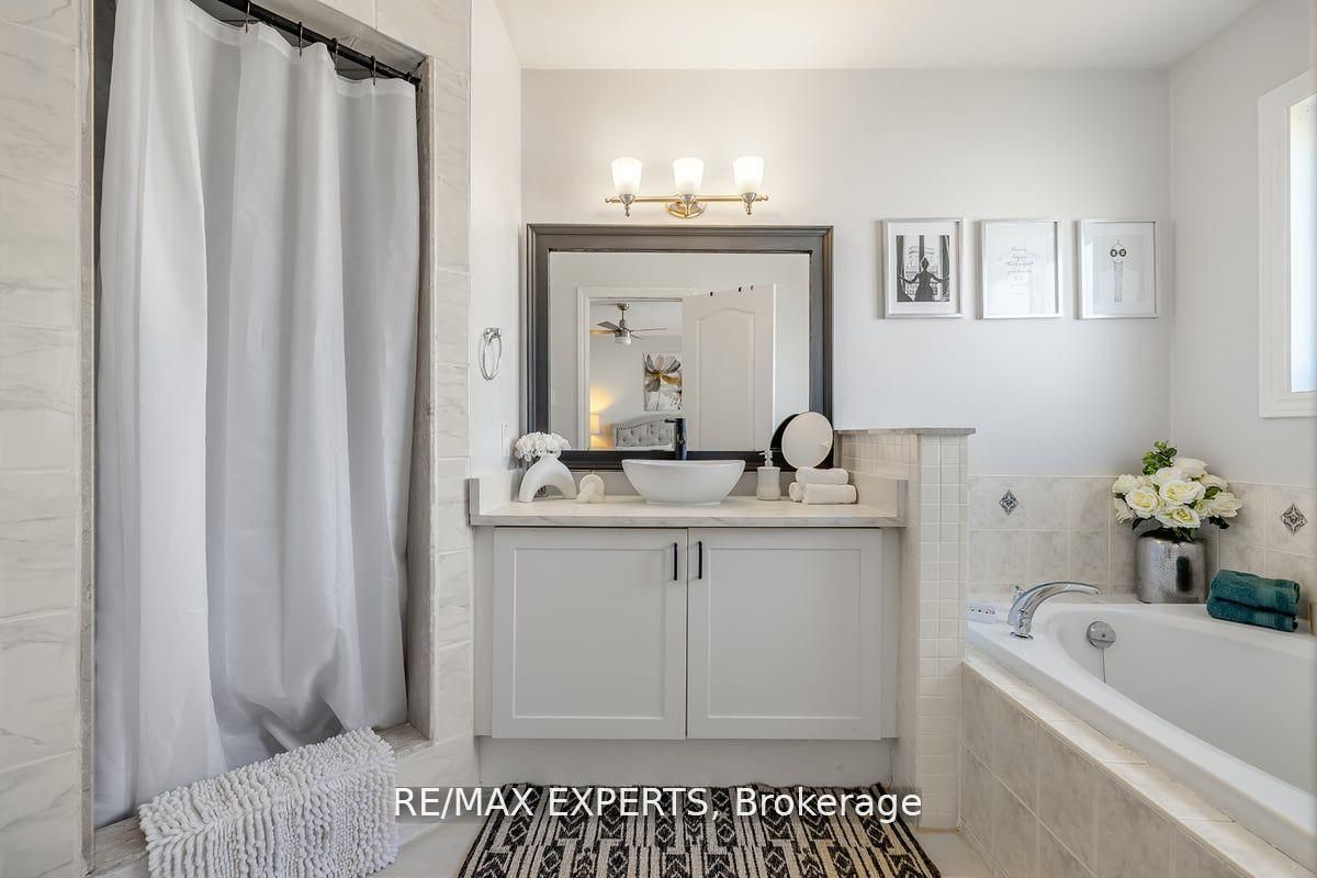 10 Snowden Avenue Property Photo 23