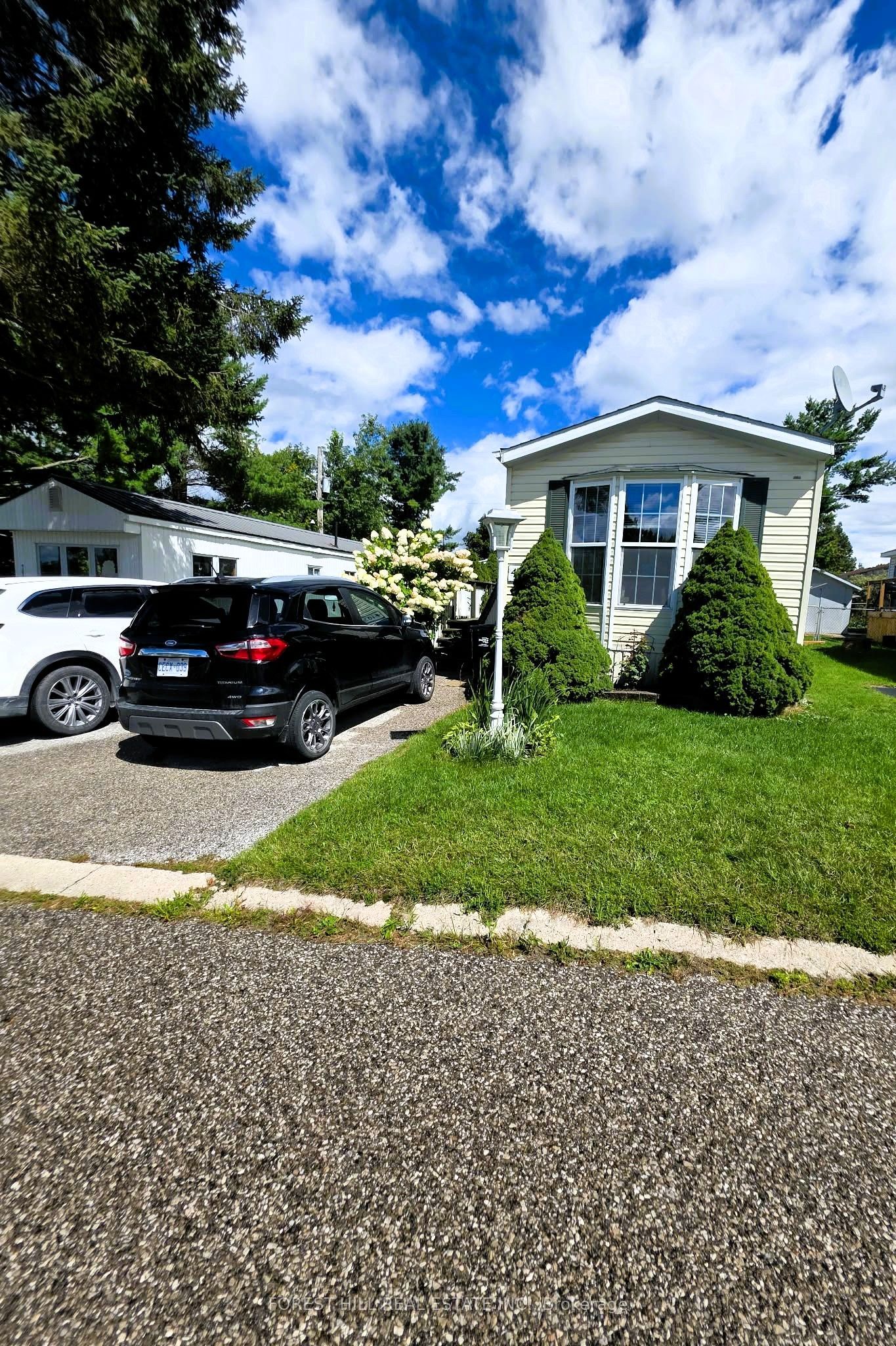 4105 Spruce Road