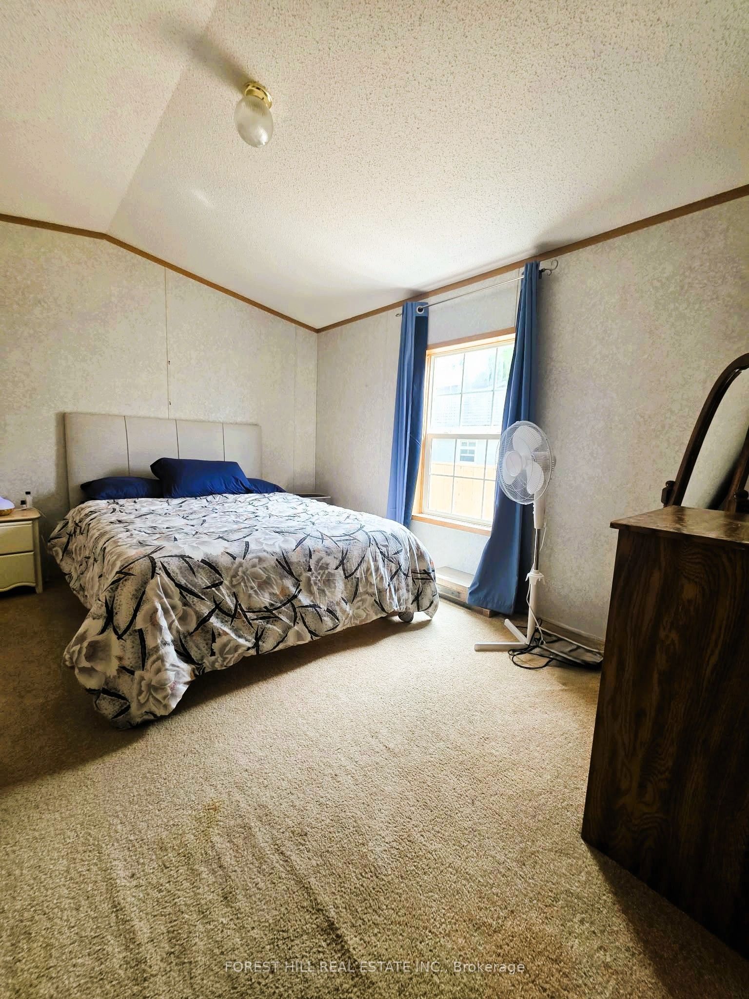 4105 Spruce Road Property Photo 11