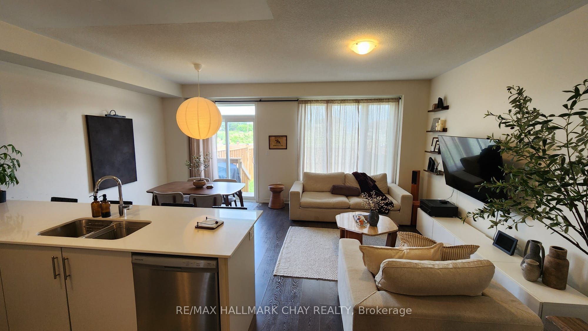 171 Shepherd Drive Property Photo 6