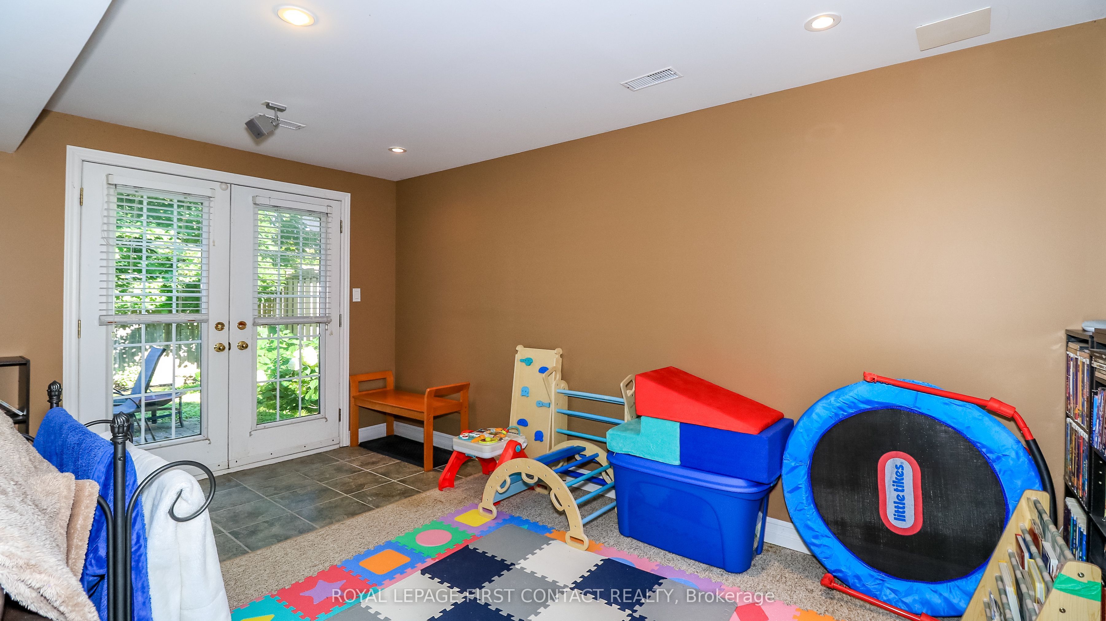 79 White Elm Road Property Photo 20