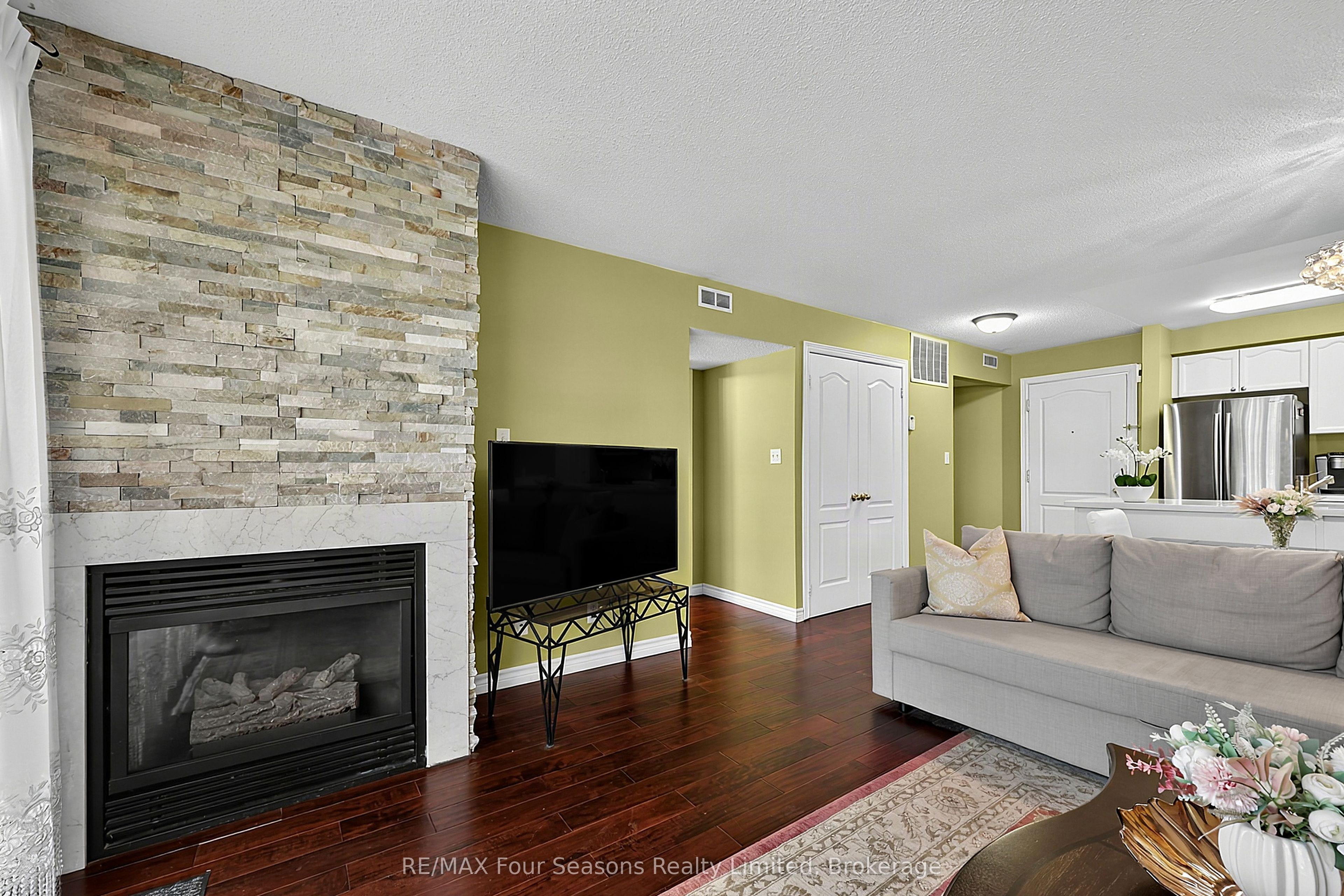 34 Dawson Drive 839 Property Photo 4