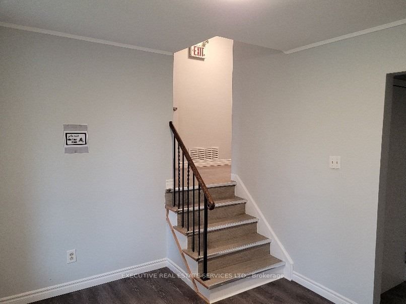 280 Cook Street Property Photo 5