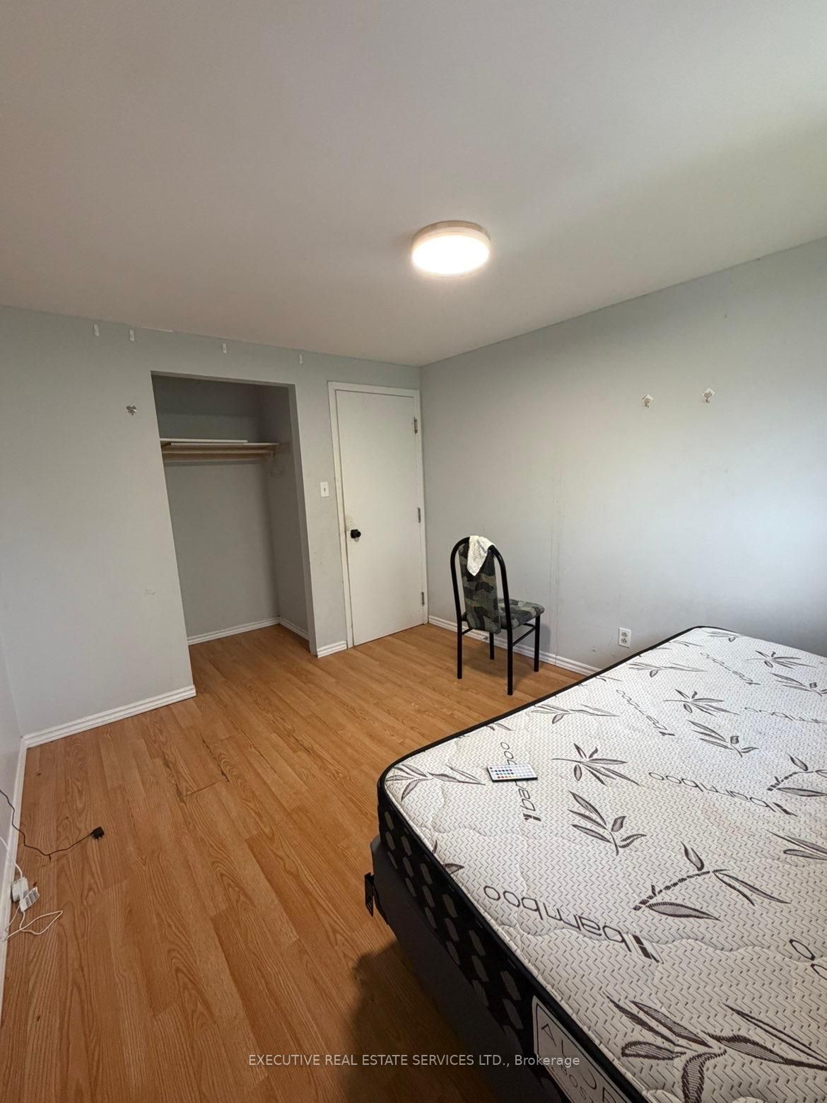 280 Cook Street Property Photo 9