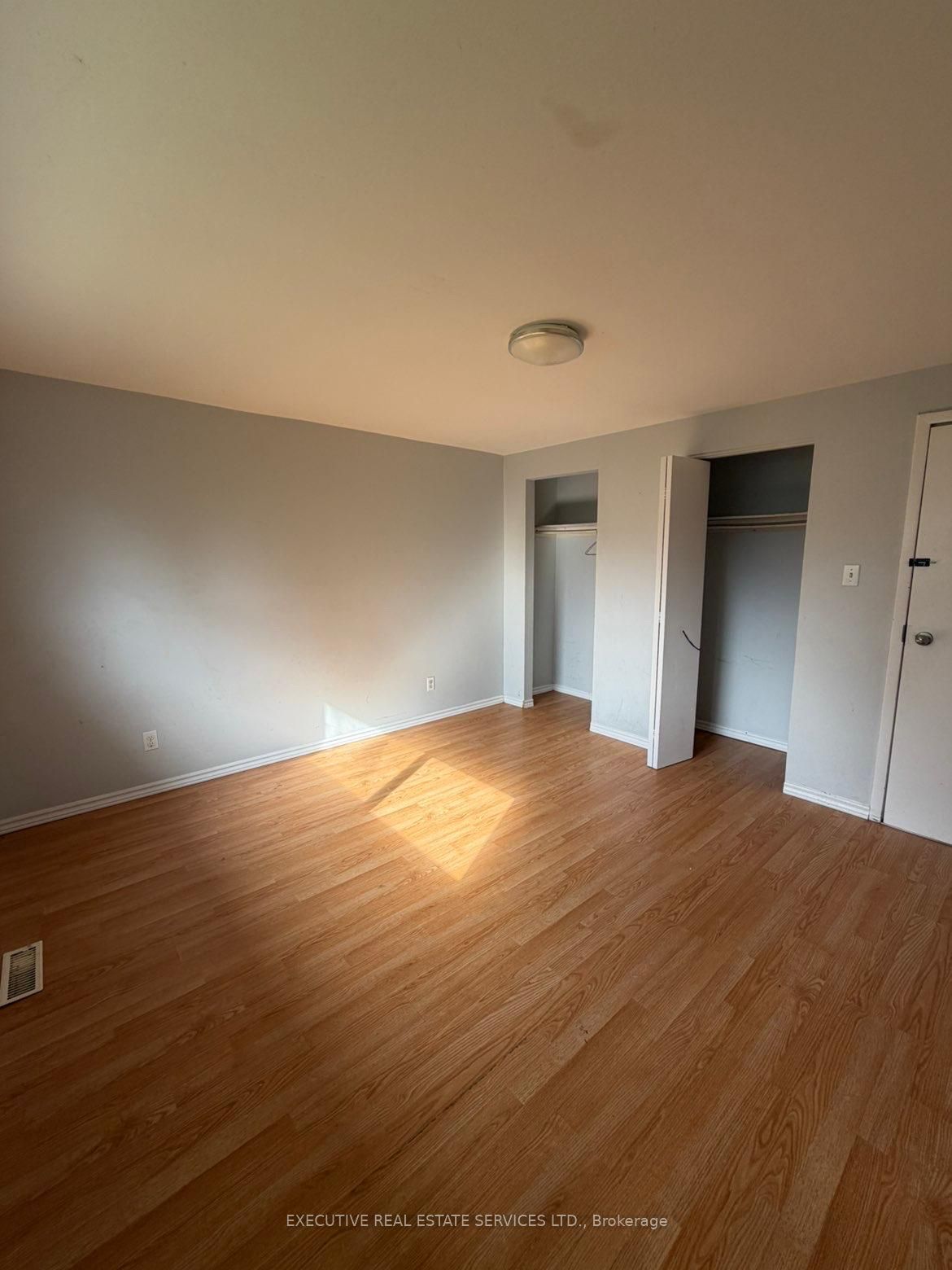 280 Cook Street Property Photo 16