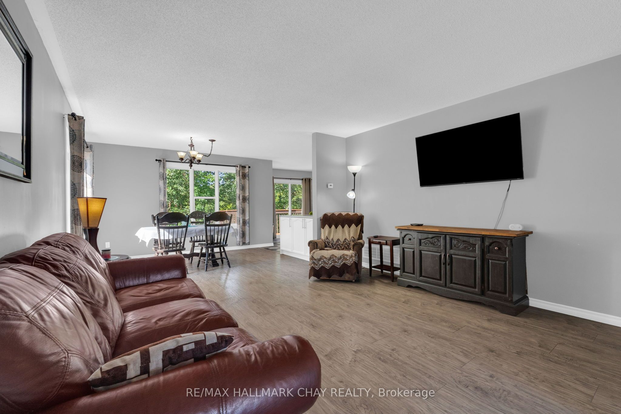 5 Harbour Crescent Property Photo 8