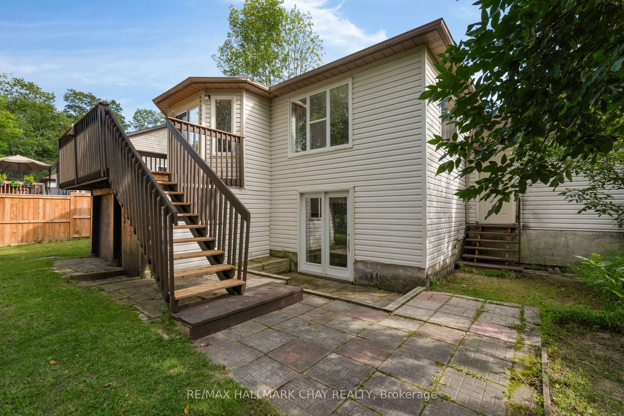 5 Harbour Crescent Property Photo 27