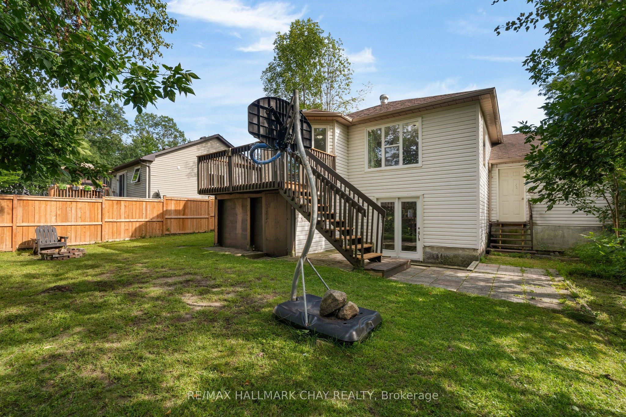 5 Harbour Crescent Property Photo 29