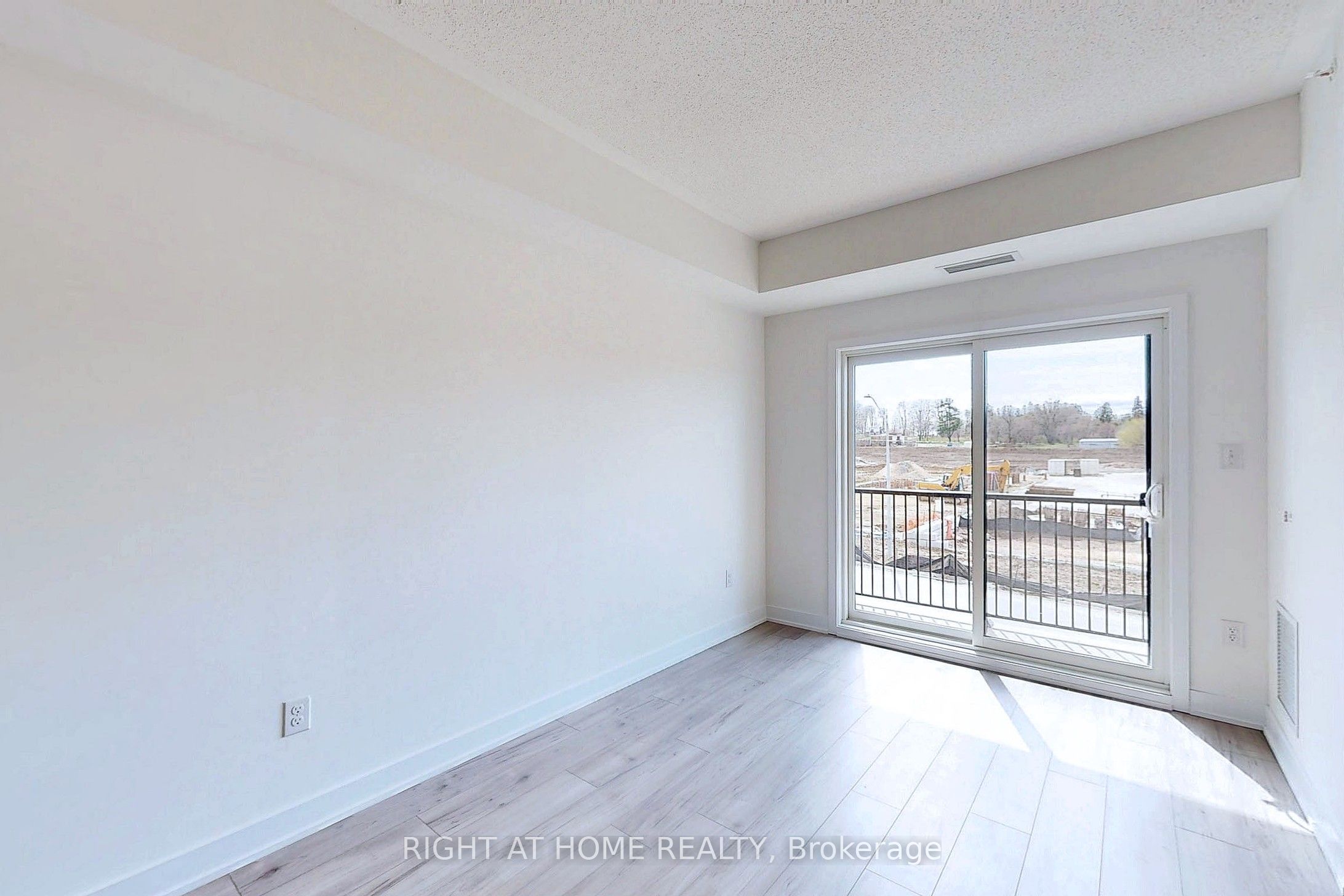 8 Culinary Lane 204 Property Photo 7