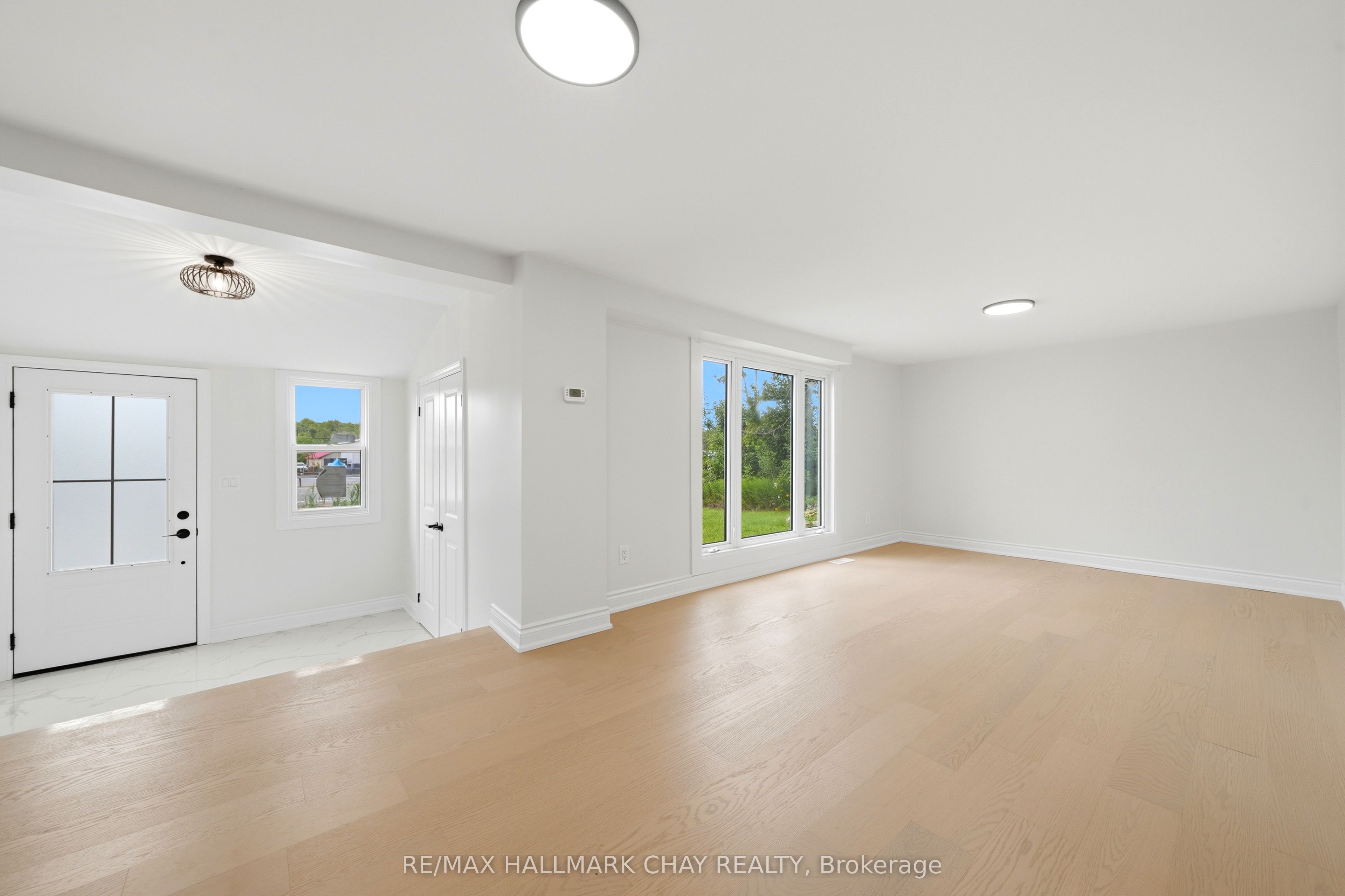 8410 11 Highway Property Photo 6