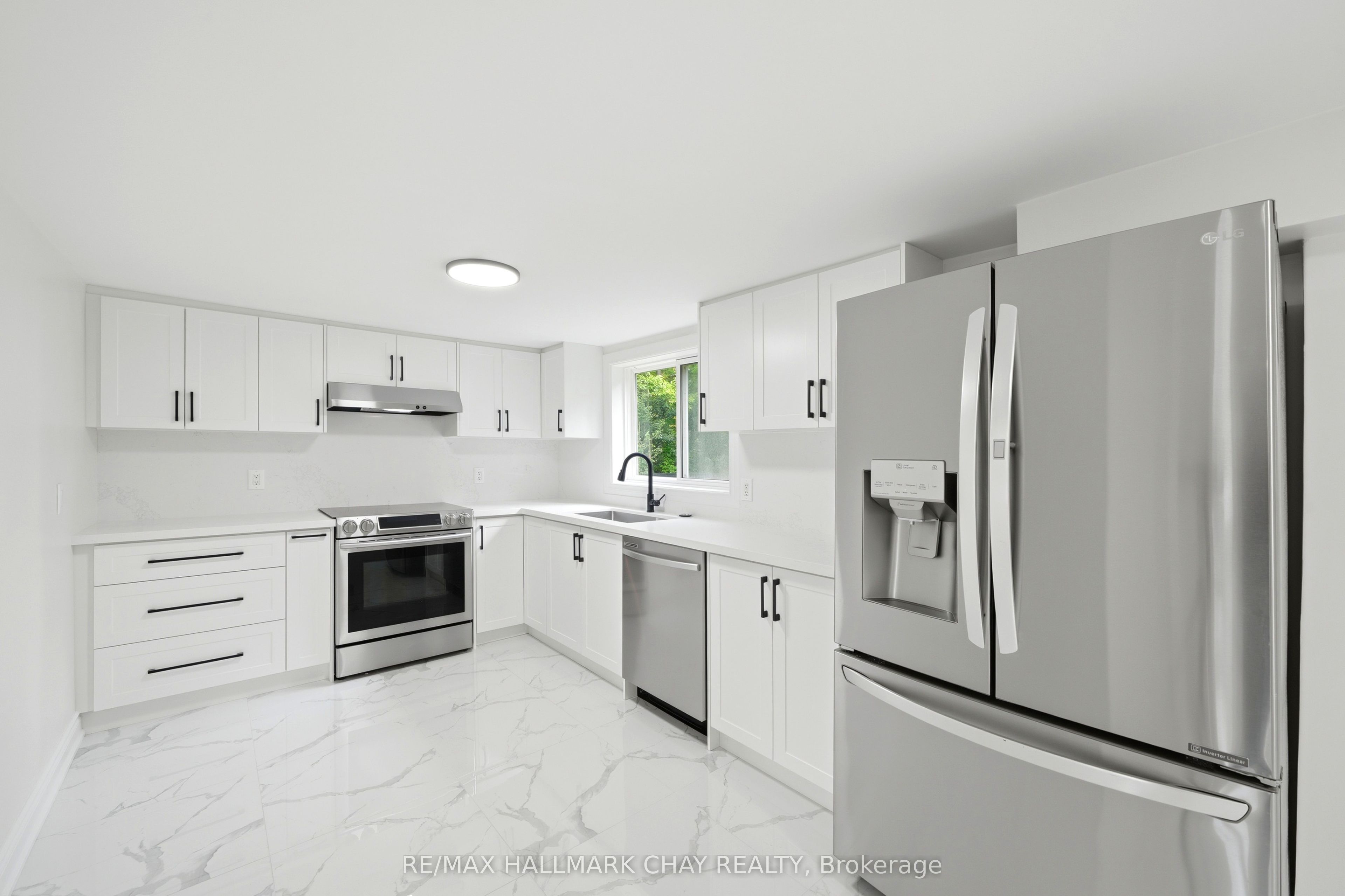8410 11 Highway Property Photo 9