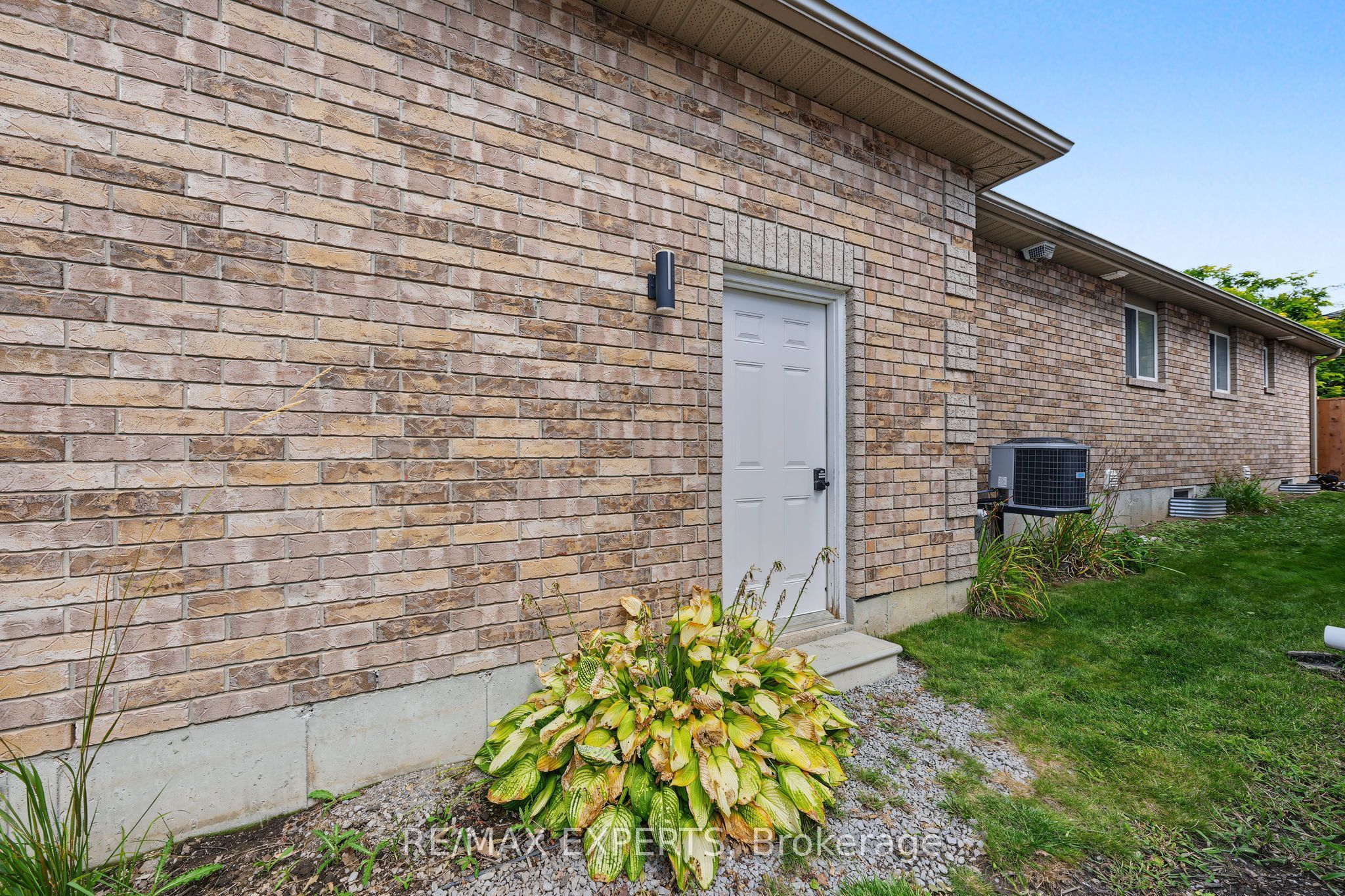 17 Michelle Drive Property Photo 28