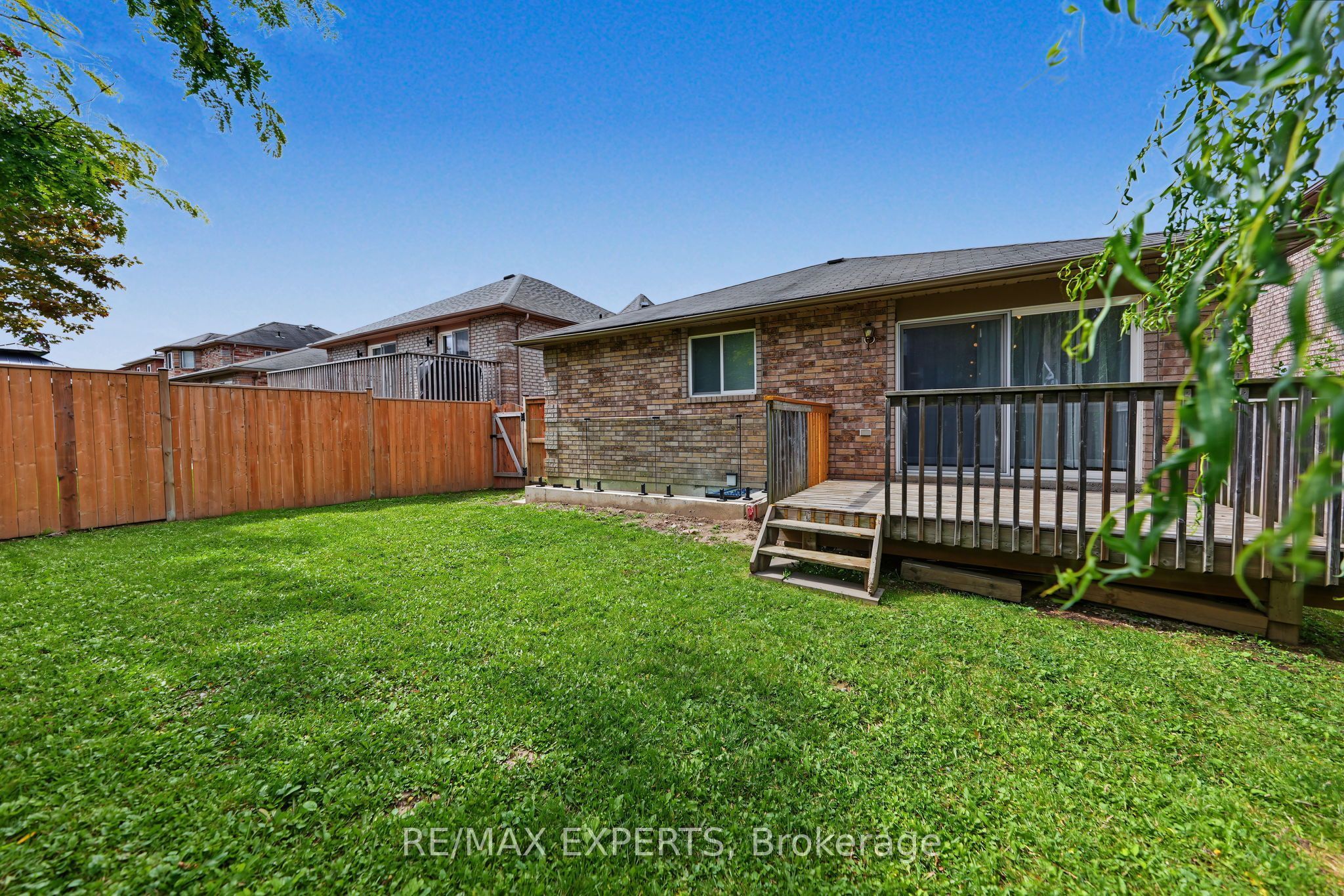 17 Michelle Drive Upper Property Photo 27