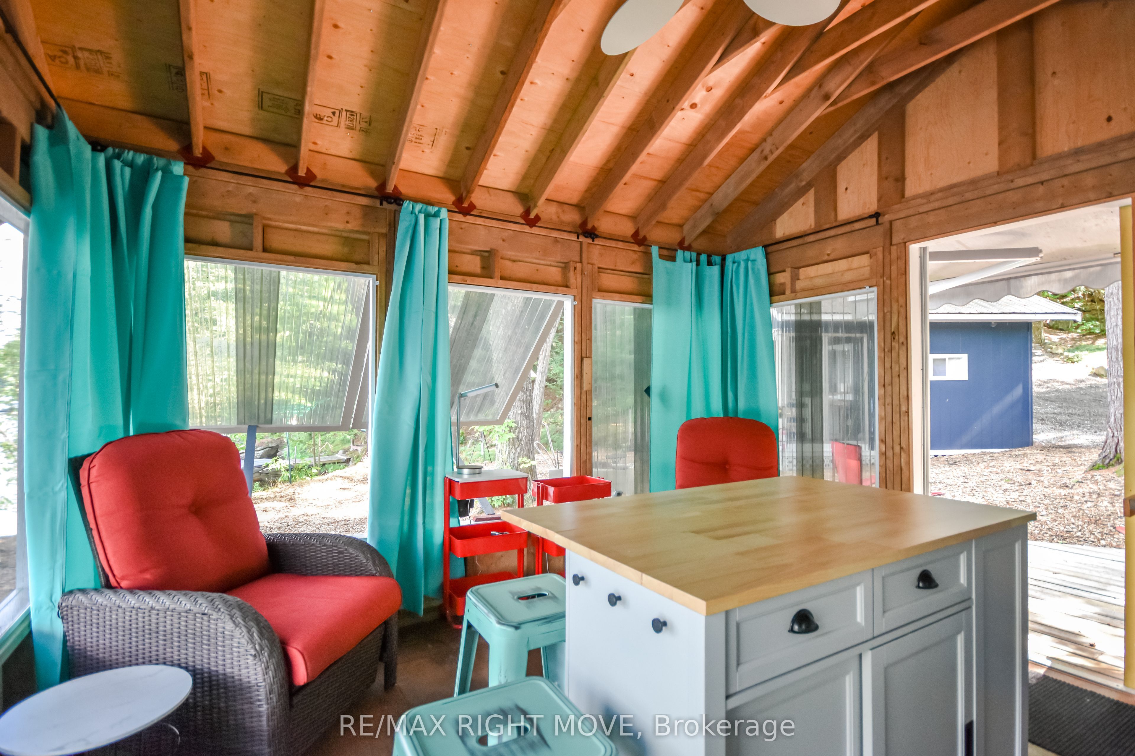1643 Baldy Lane Property Photo 16