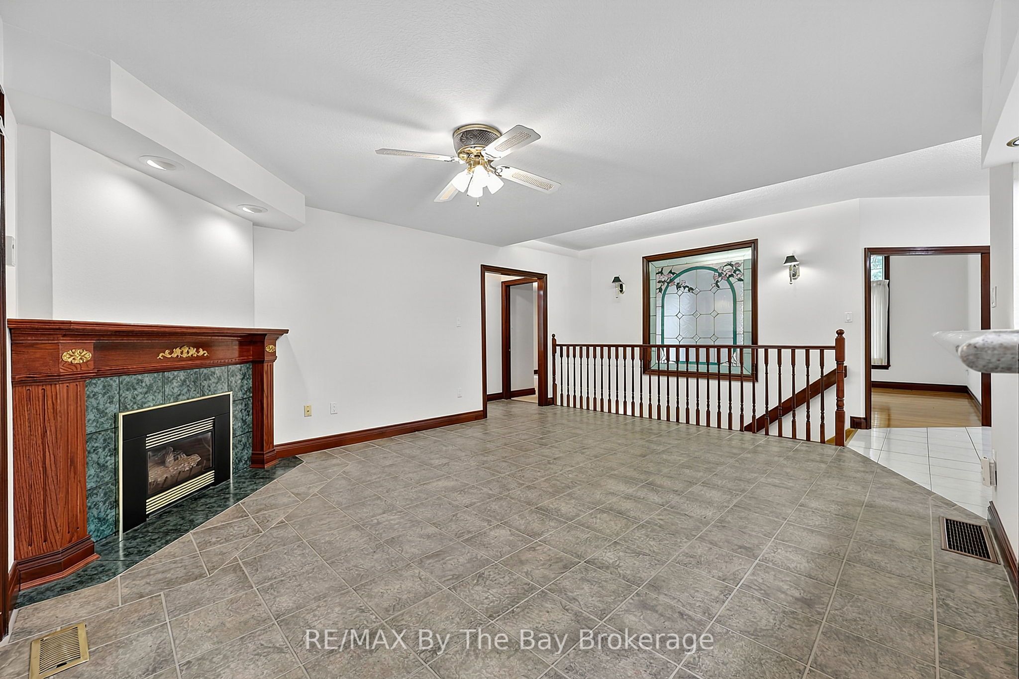 90 Goldfinch Crescent Property Photo 16