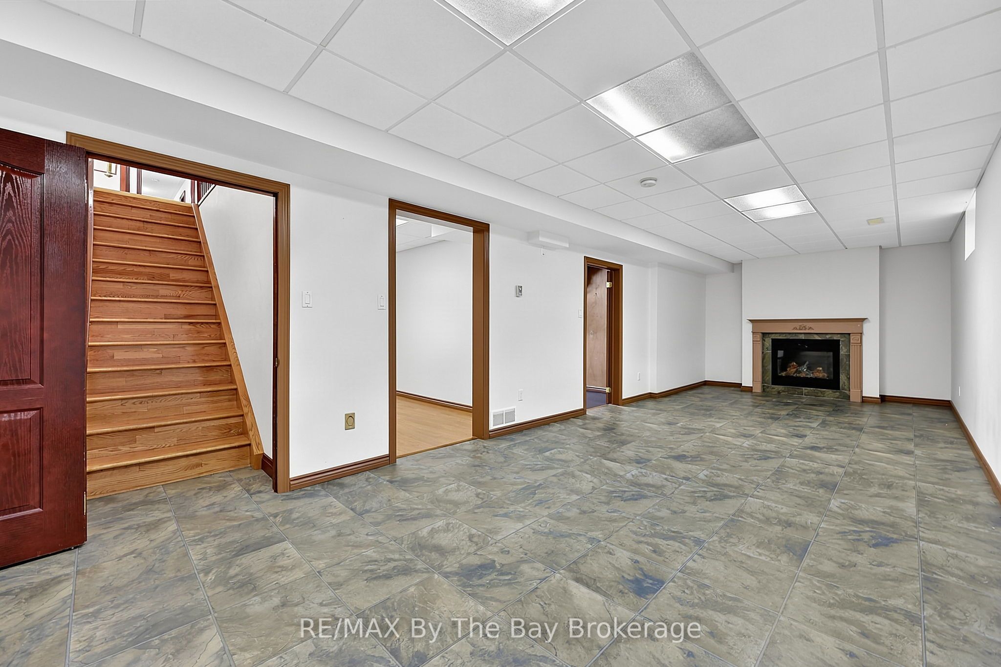 90 Goldfinch Crescent Property Photo 29